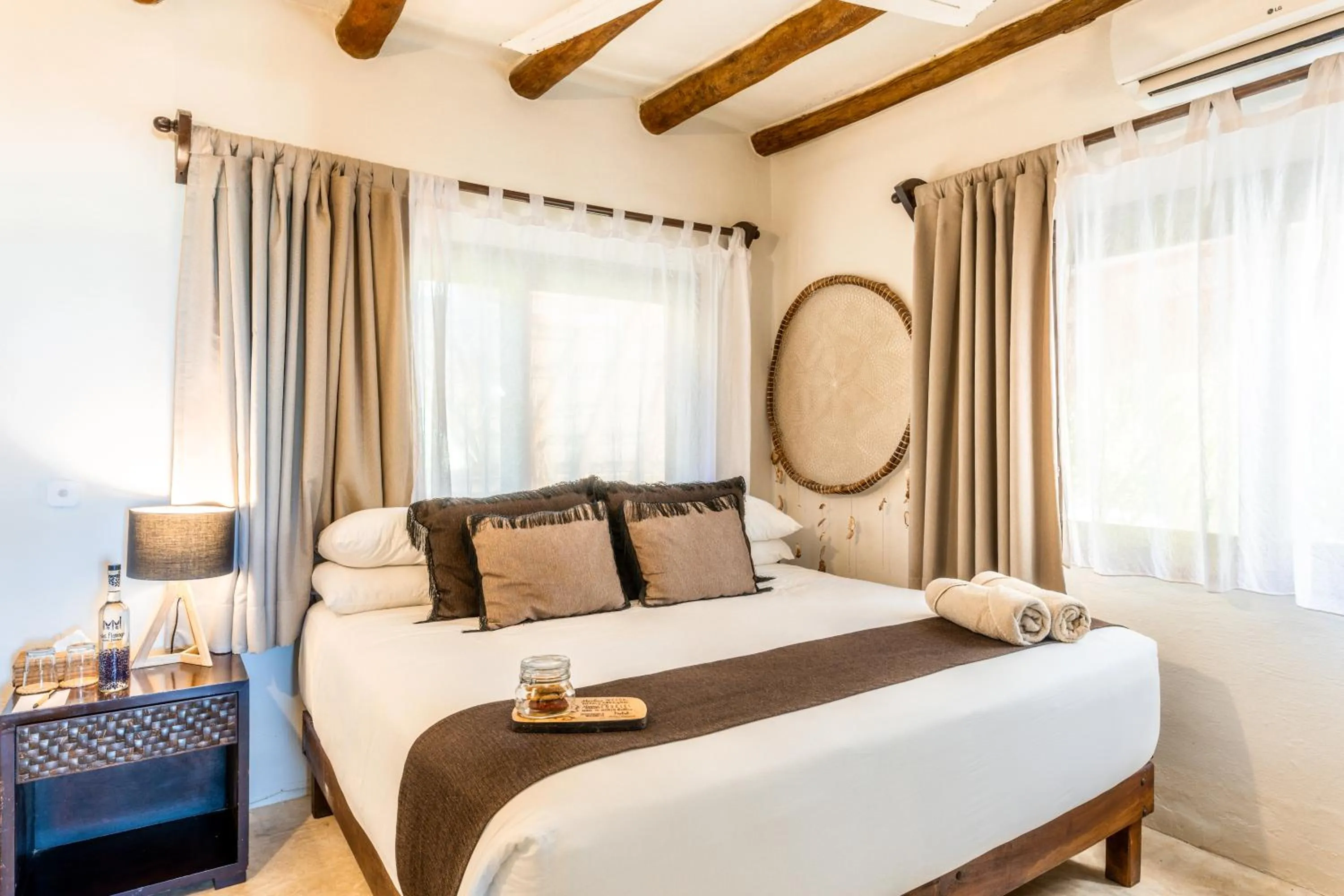 Bed in Hotel Villas Flamingos