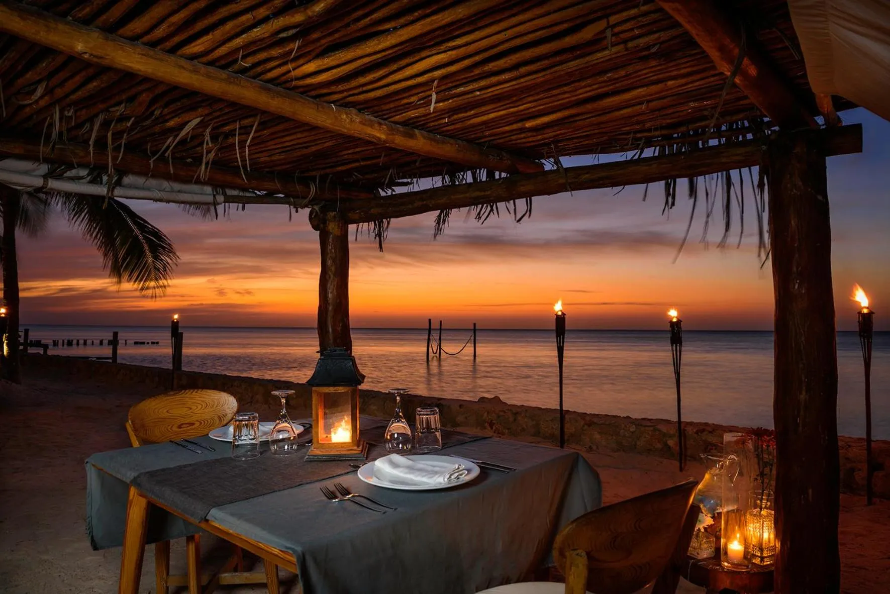 Restaurant/places to eat in Hotel Villas Flamingos