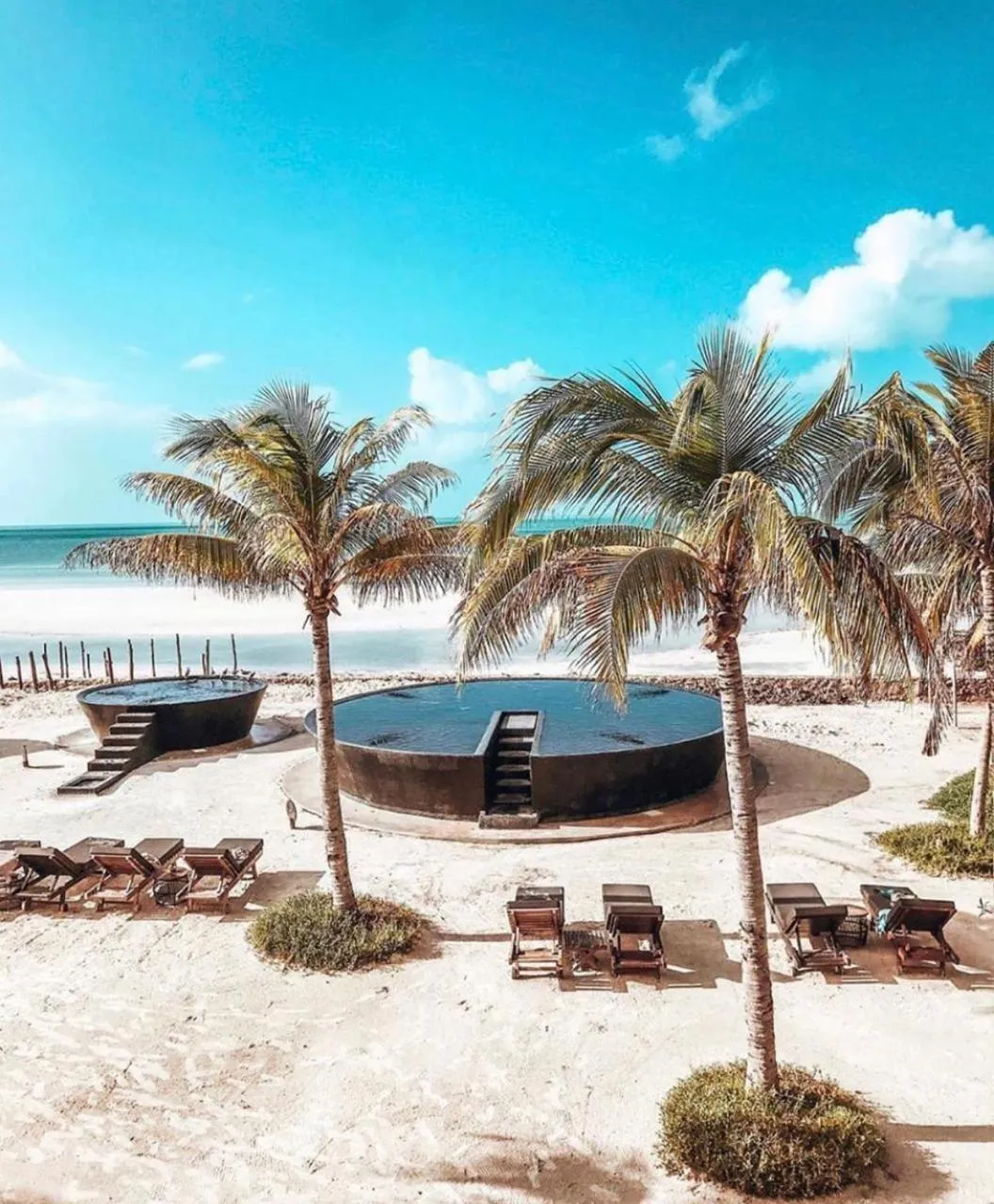 Swimming pool in Hotel Villas Flamingos