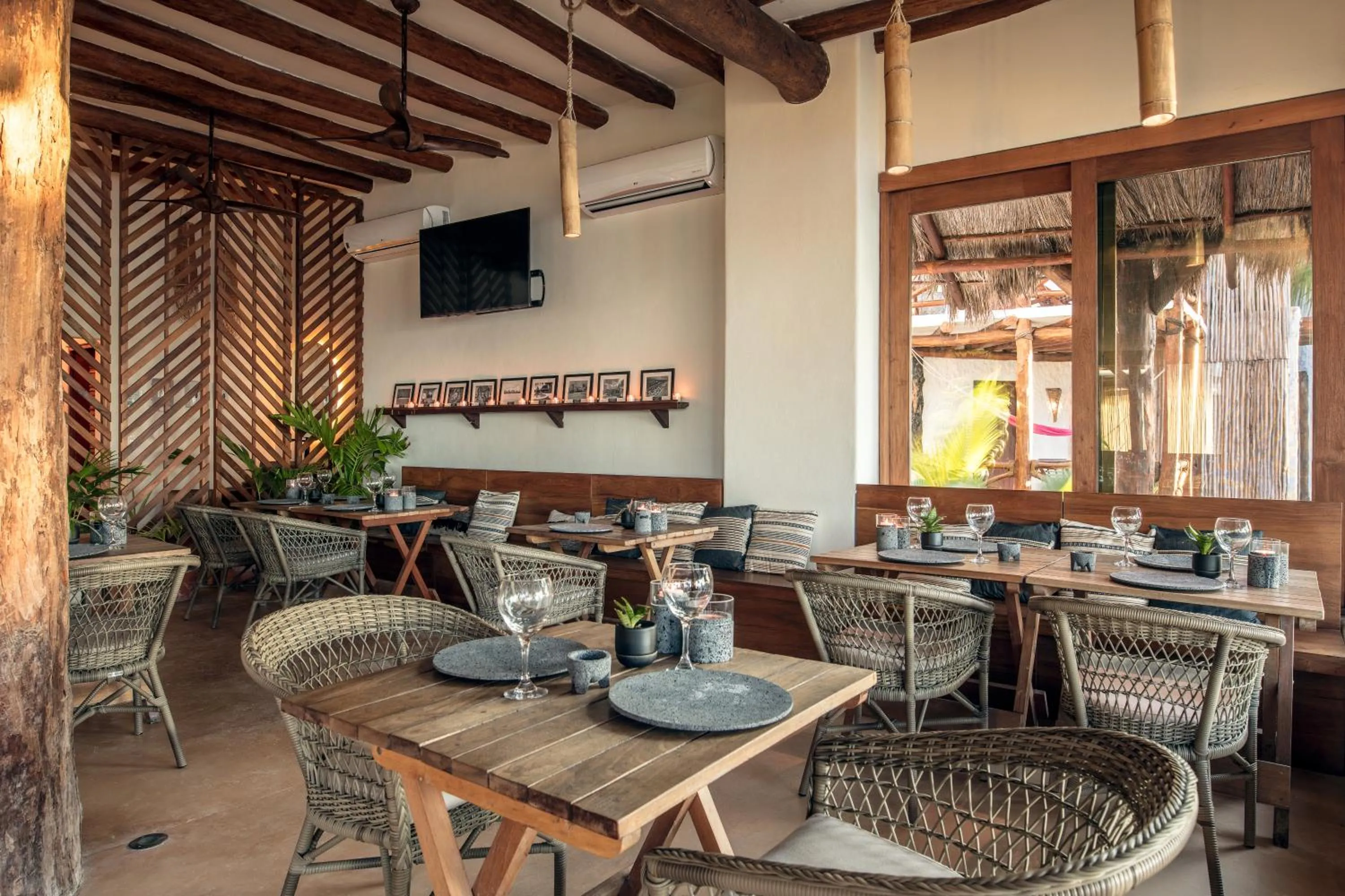 Restaurant/places to eat in Hotel Villas Flamingos