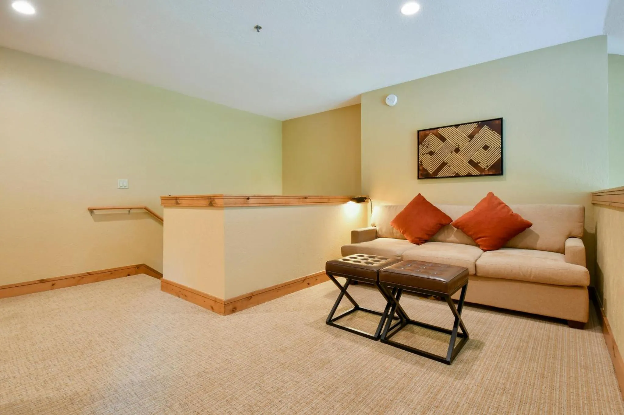 Living room in Grand Summit Hotel - Canyons Village, a RockResort