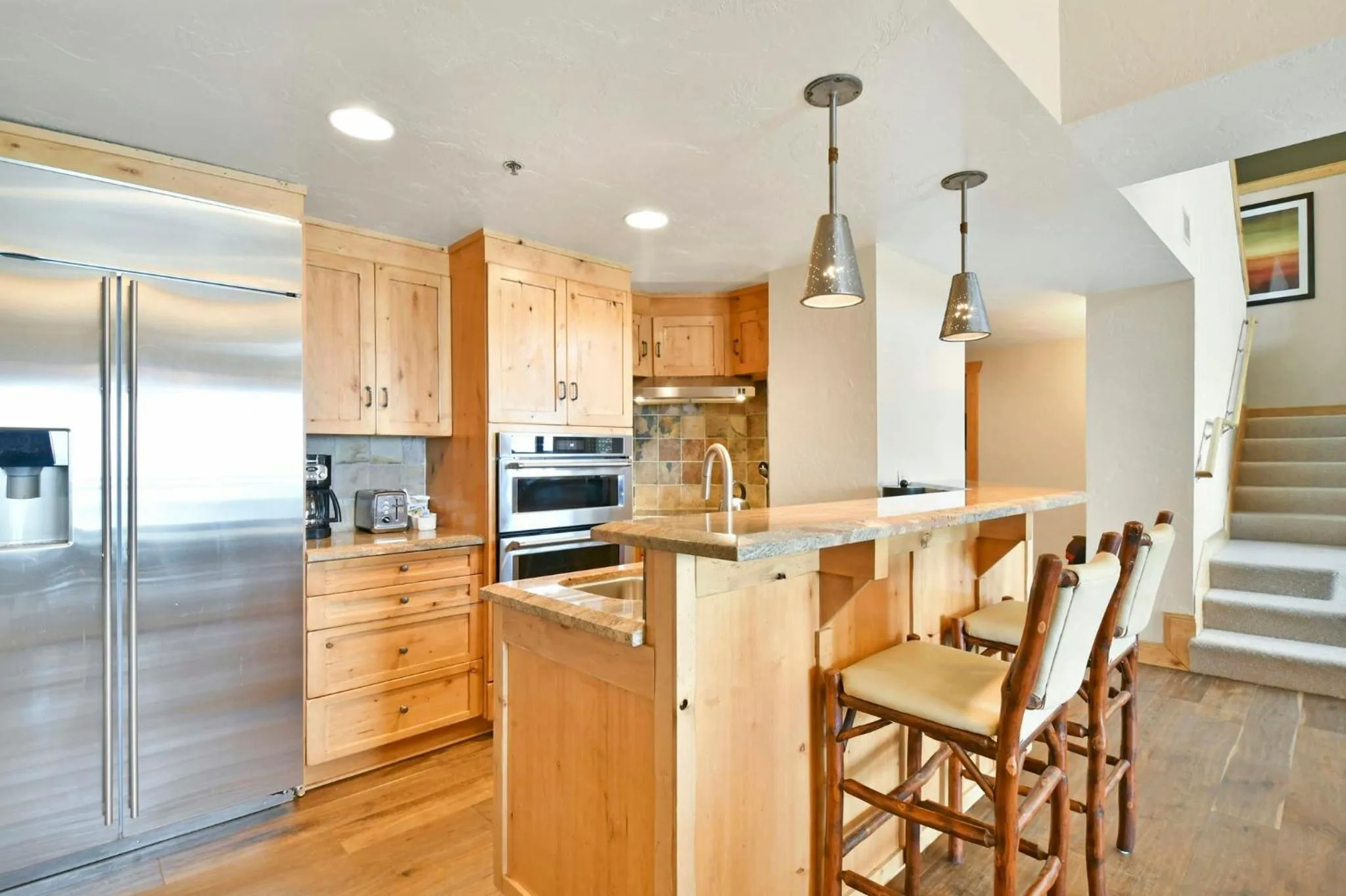 Kitchen or kitchenette in Grand Summit Hotel - Canyons Village, a RockResort