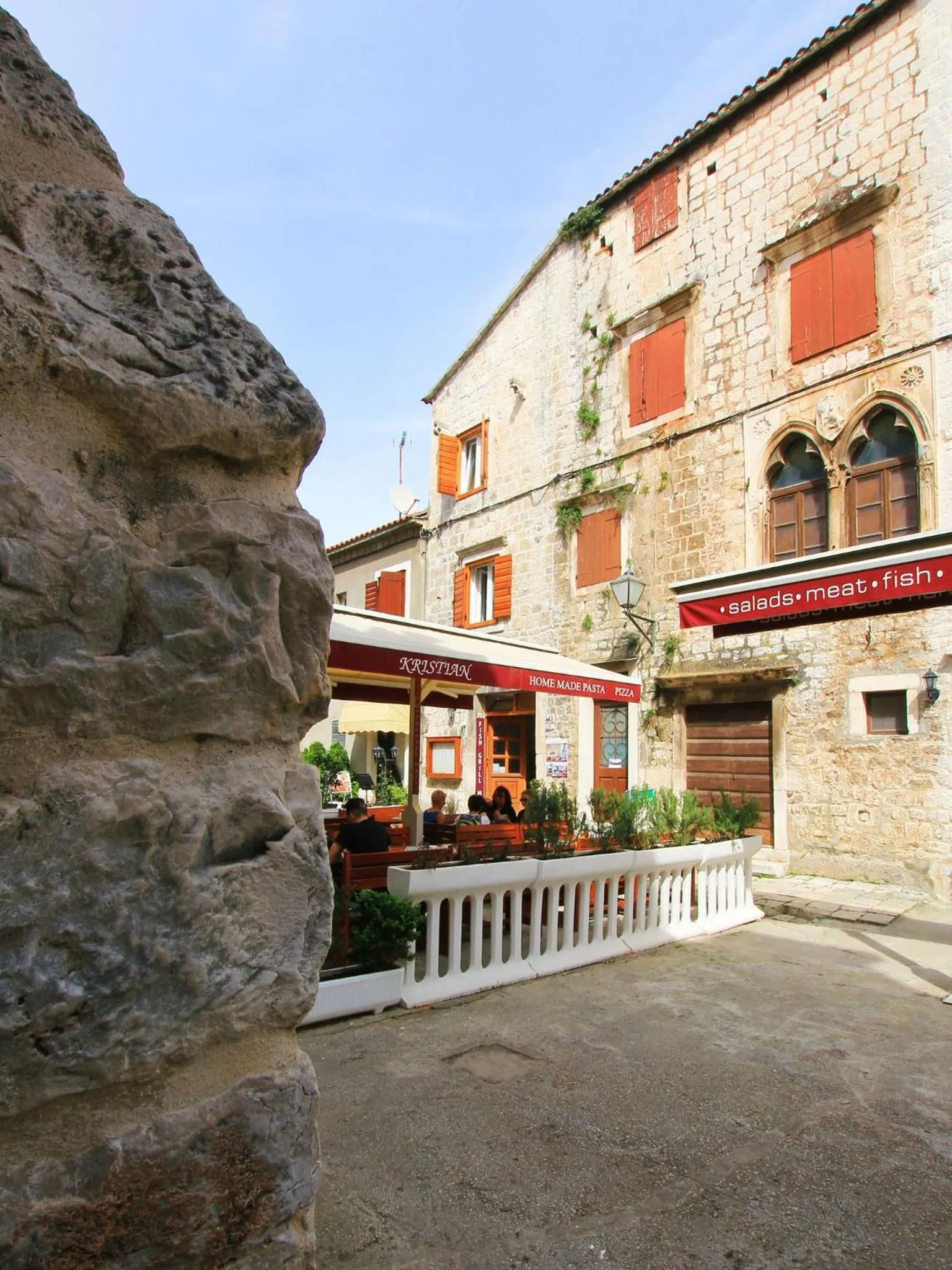 Property building in Villa Ivanka