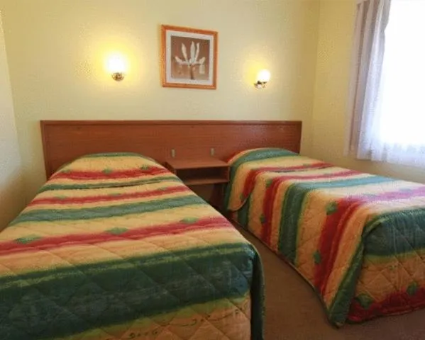 Bedroom, Bed in Mansfield Valley Motor Inn