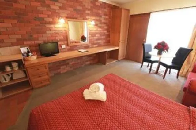 Bedroom, Bed in Mansfield Valley Motor Inn