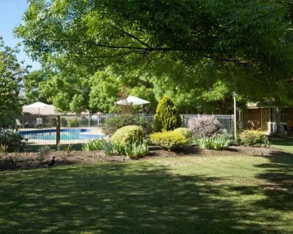 Garden in Mansfield Valley Motor Inn