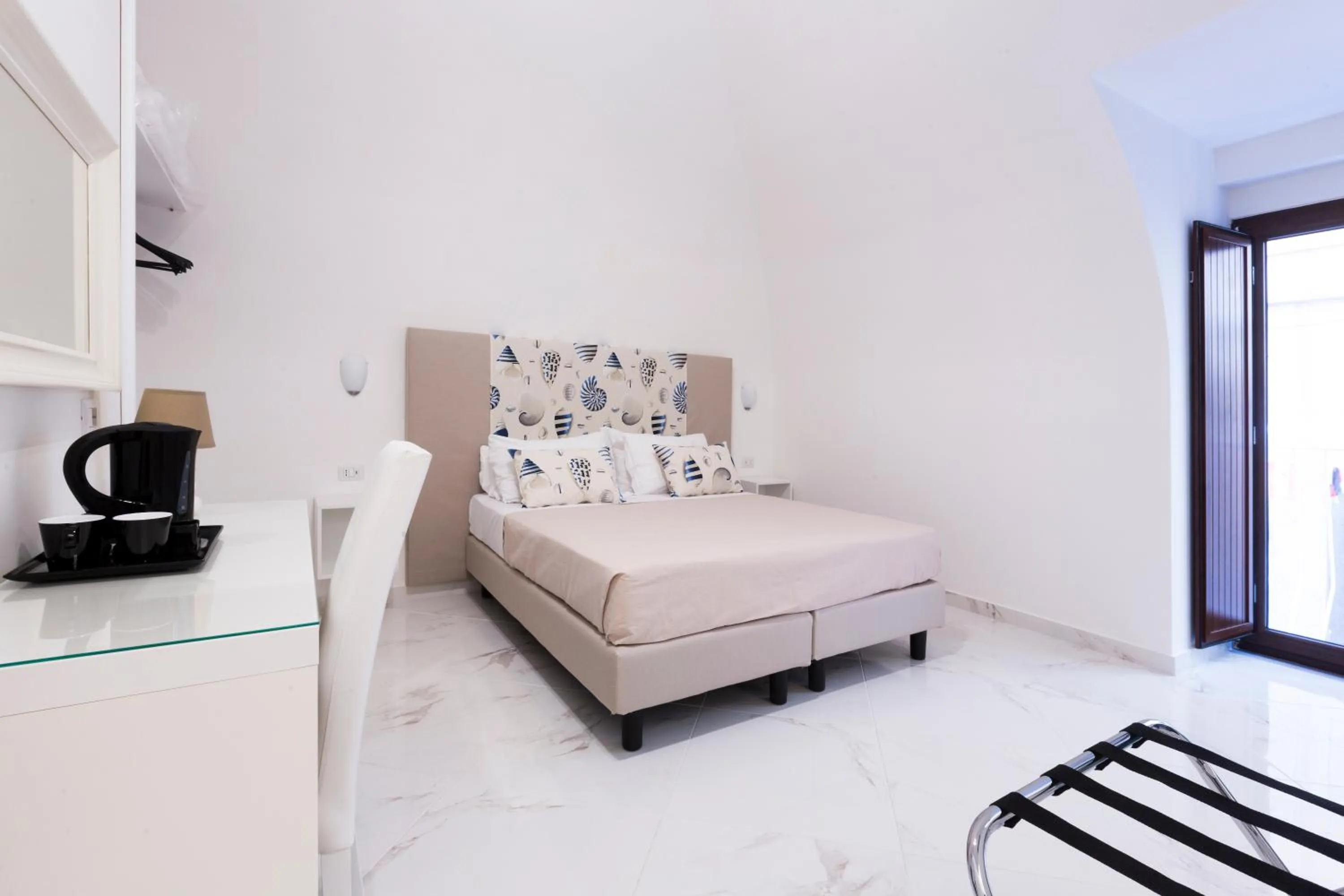 Bed in Holiday Sorrento Center