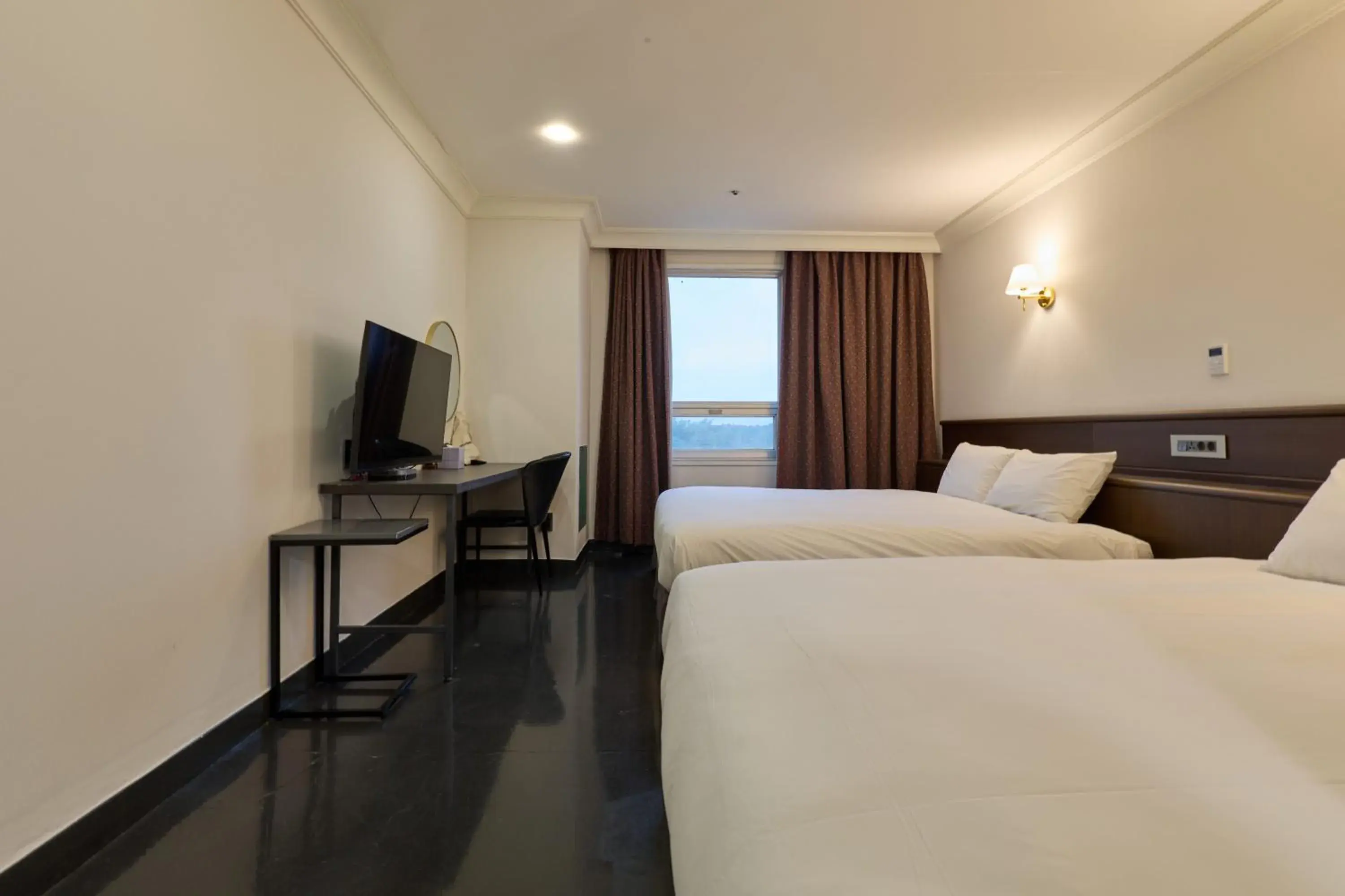 Family Twin Room in Kolon Hotel Family Twin Room in Kolon Hotel