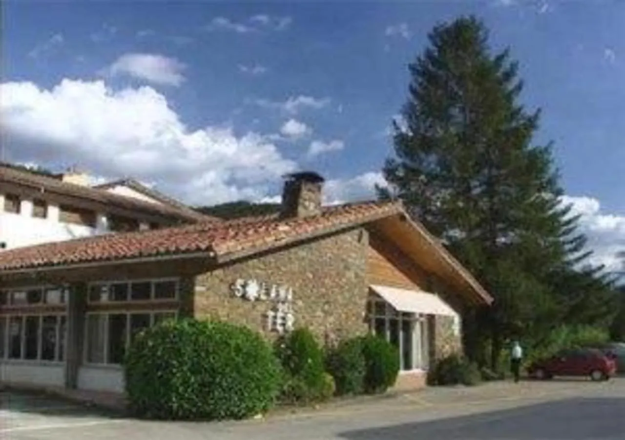Facade/entrance in Hotel Solana del Ter