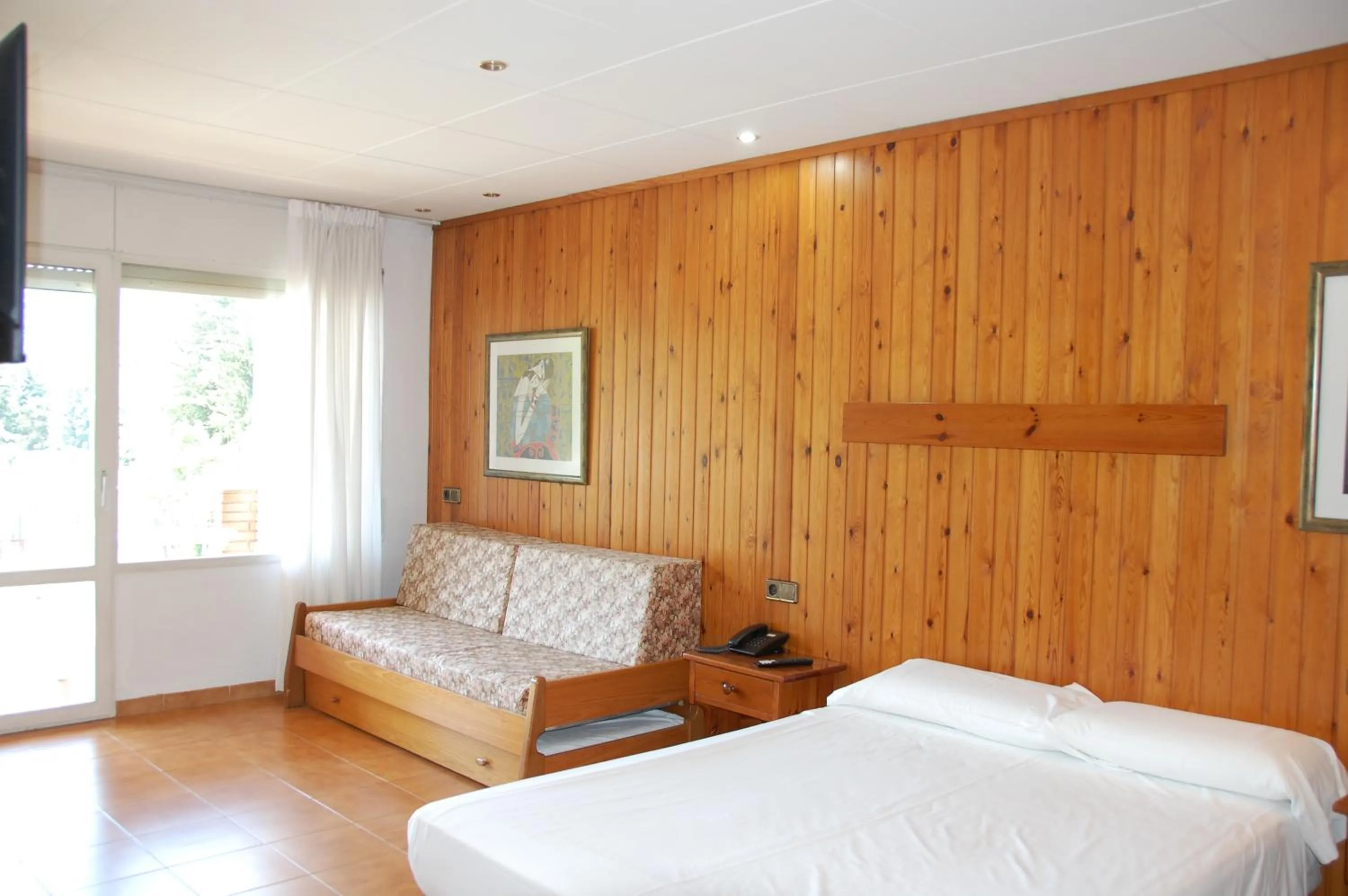 Bed in Hotel Solana del Ter