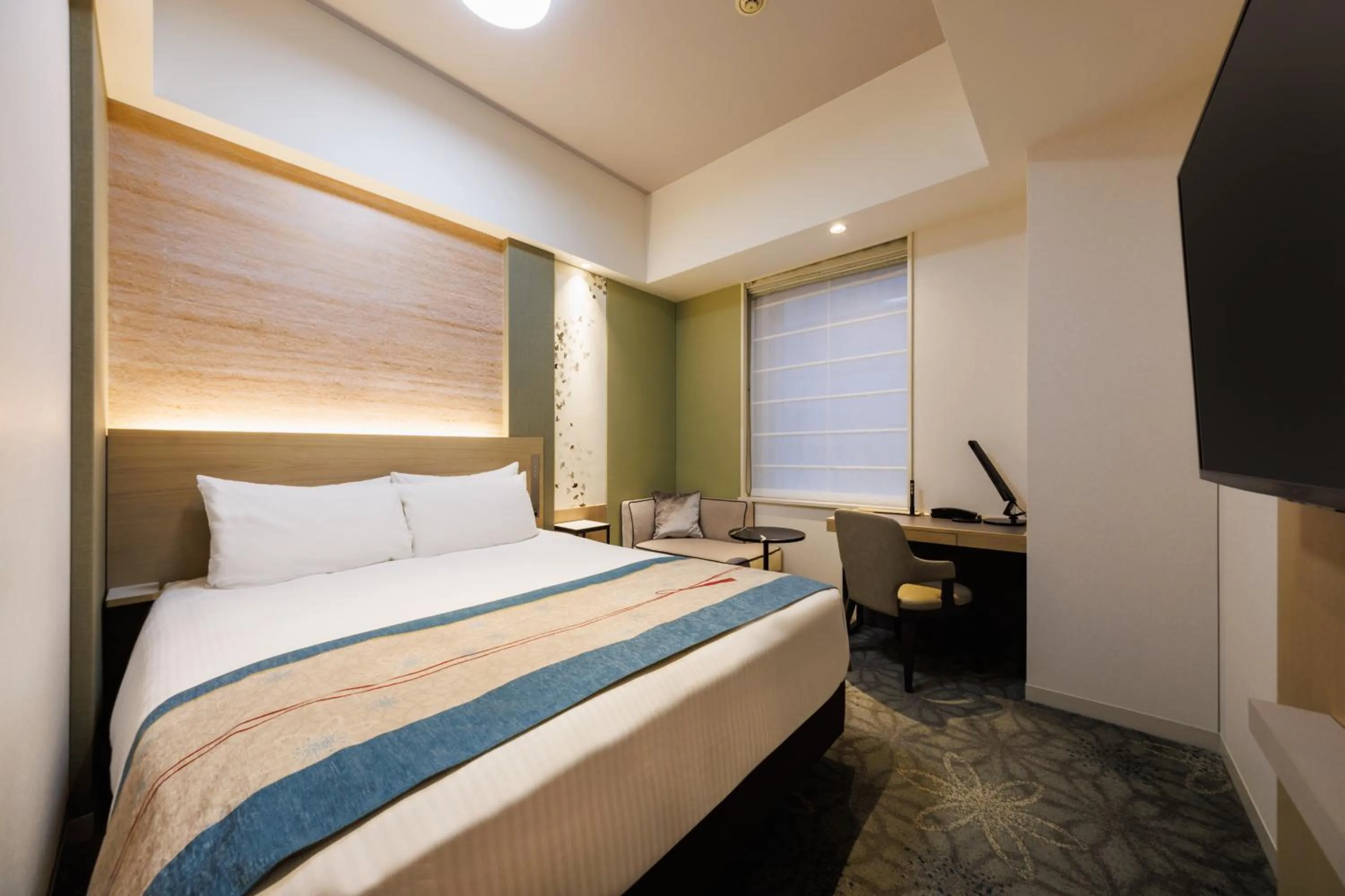 Bed in Hotel Metropolitan Tokyo Marunouchi