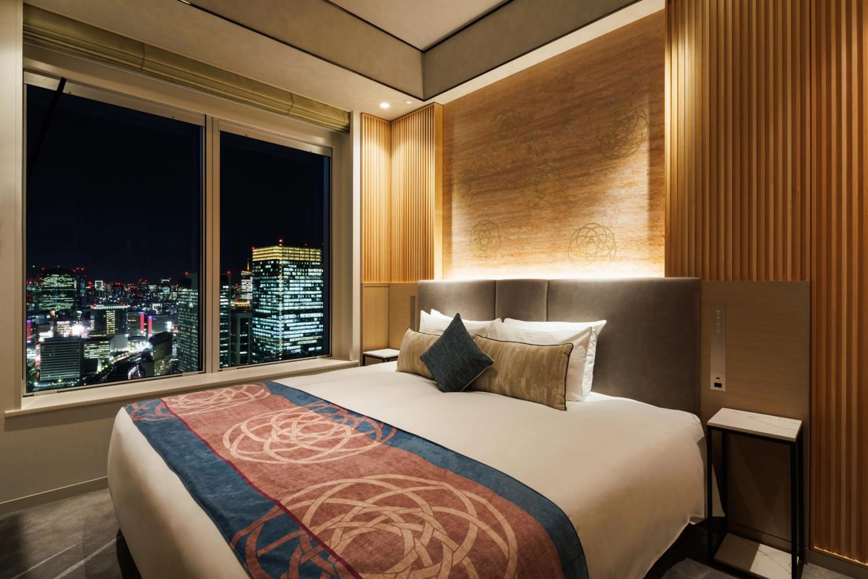 Bedroom, Bed in Hotel Metropolitan Tokyo Marunouchi