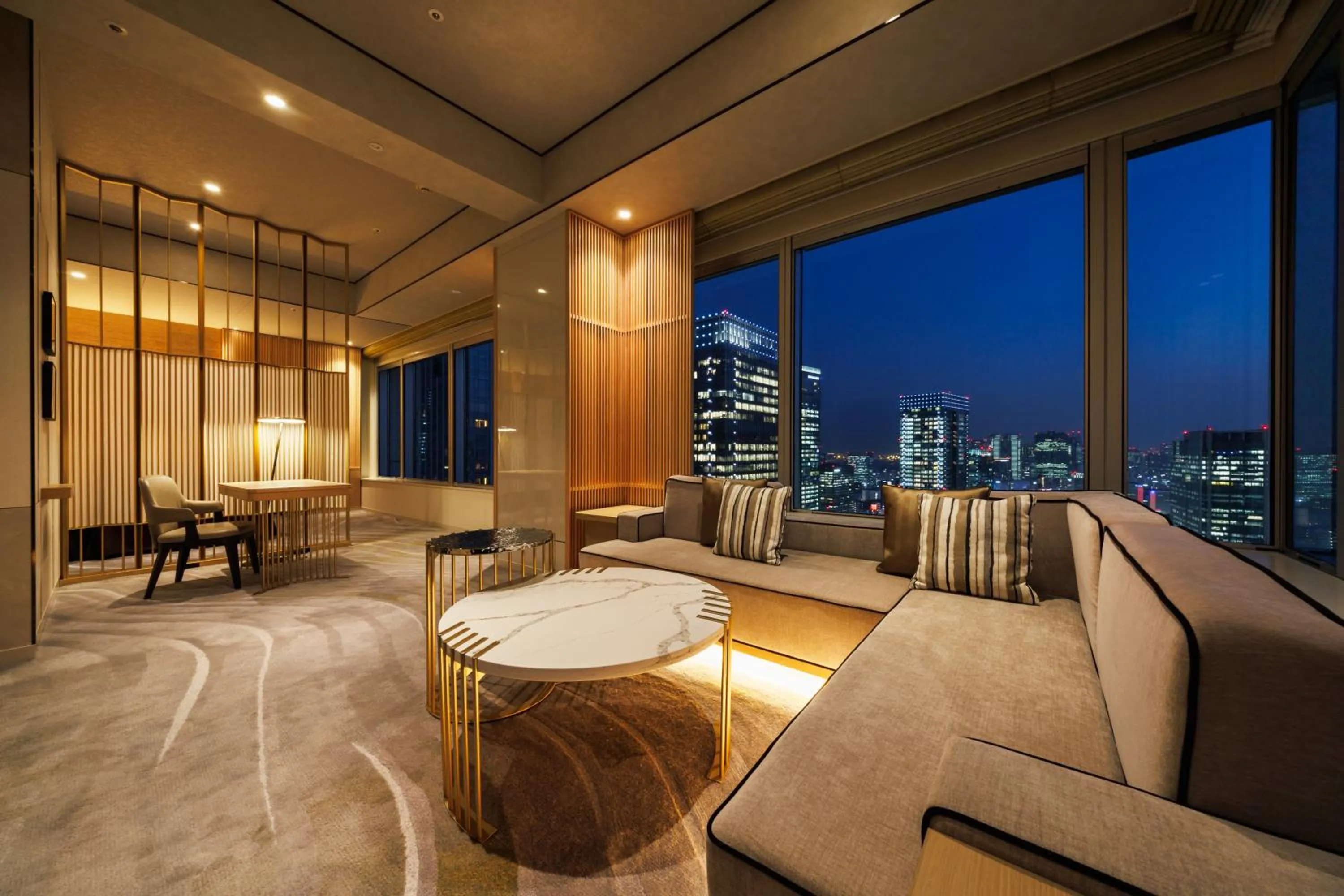 Bed in Hotel Metropolitan Tokyo Marunouchi