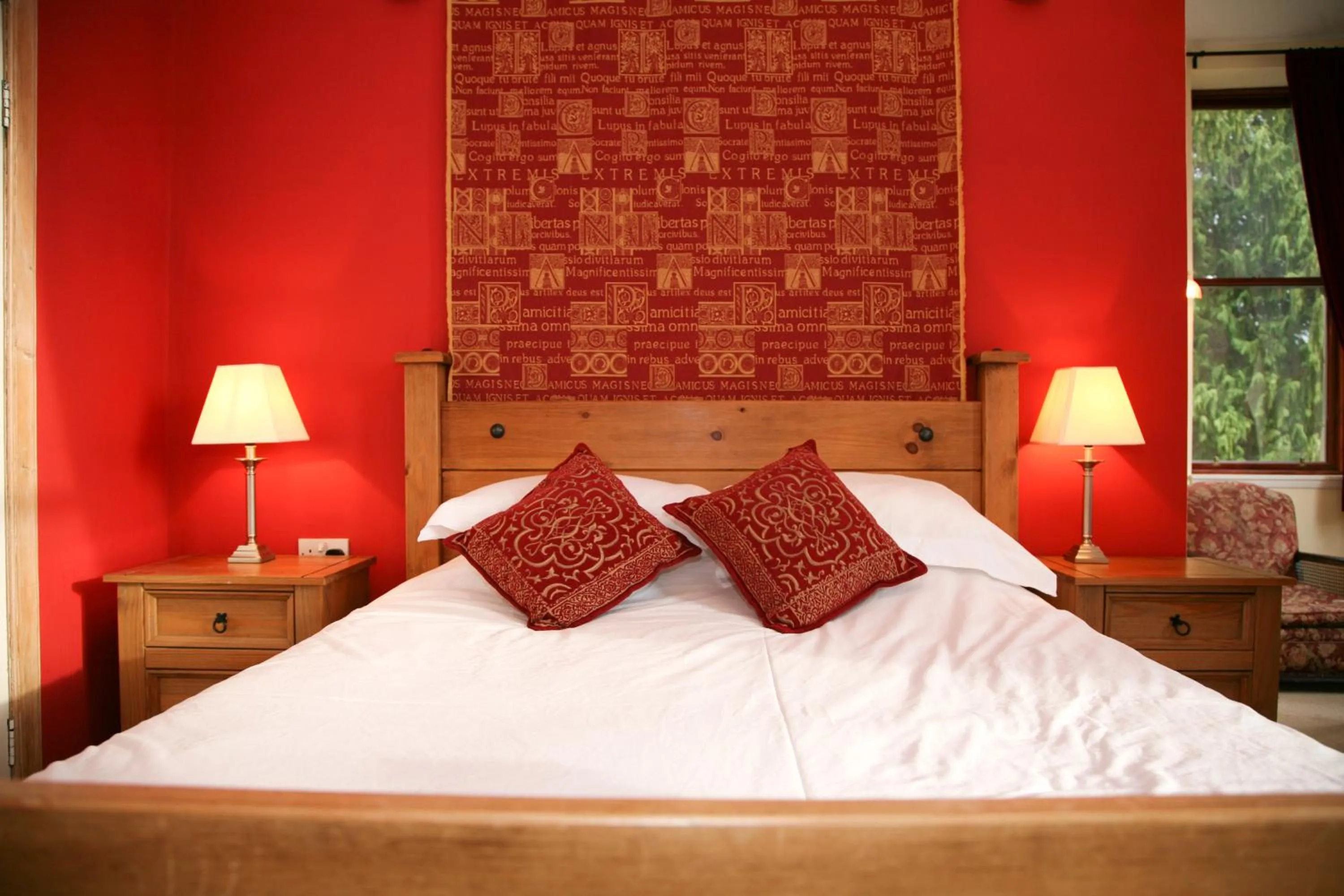 Bed in Broomhall Castle Hotel