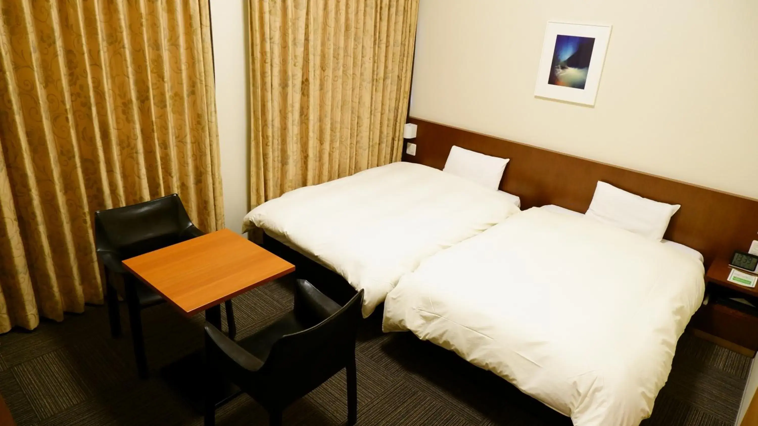 Superior Twin Room - single occupancy - Eco Plan (No Daily Cleaning) - Non-Smoking in Dormy Inn Kanazawa Natural Hot Spring Superior Twin Room - single occupancy - Eco Plan (No Daily Cleaning) - Non-Smoking in Dormy Inn Kanazawa Natural Hot Spring