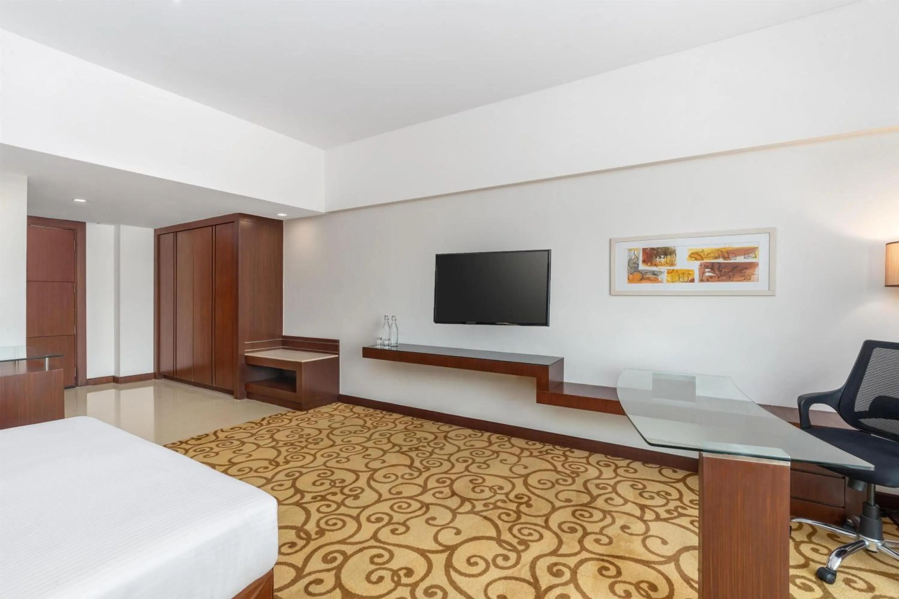 Bedroom, Bed in Country Inn & Suites By Radisson, Sahibabad