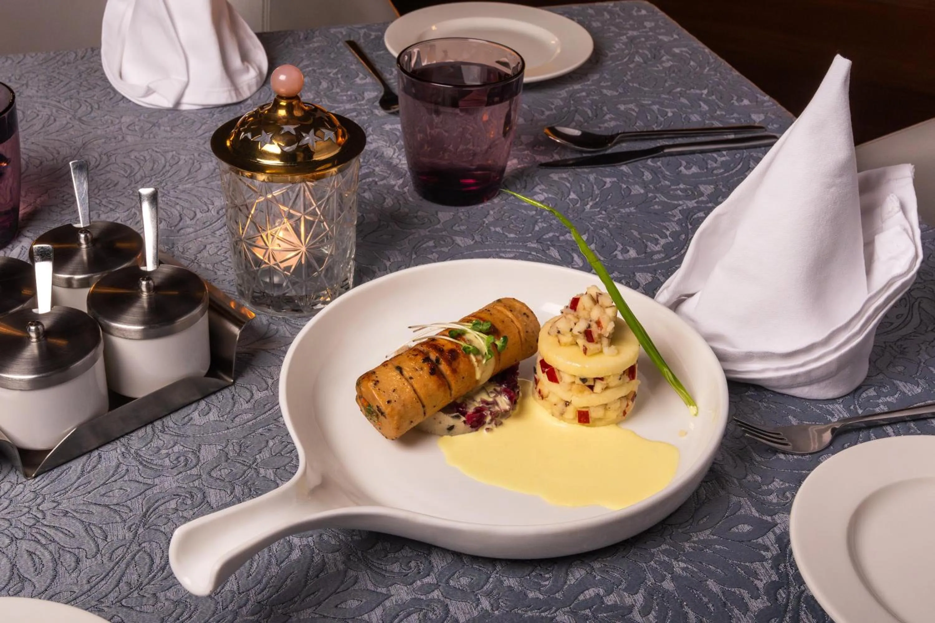 Food and drinks in Country Inn & Suites By Radisson, Sahibabad