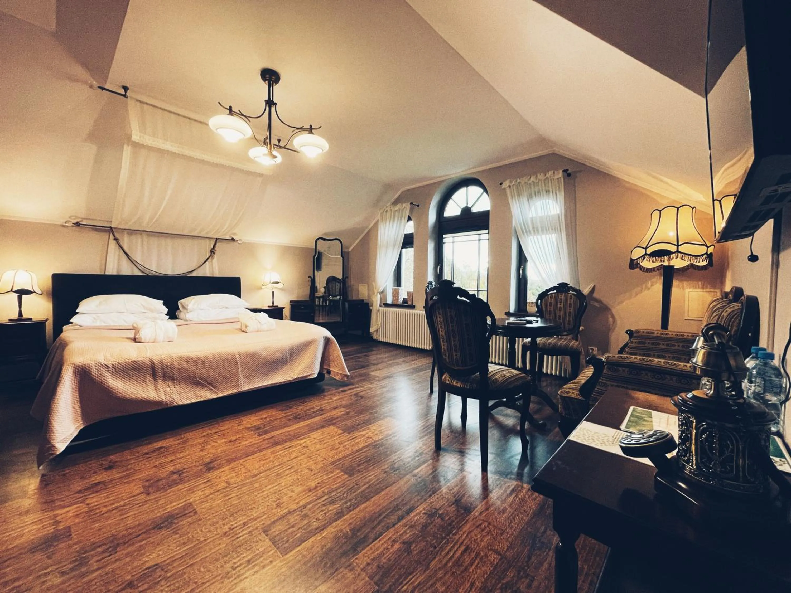 Property building, Bed in Pensjonat Pod Jemiołą