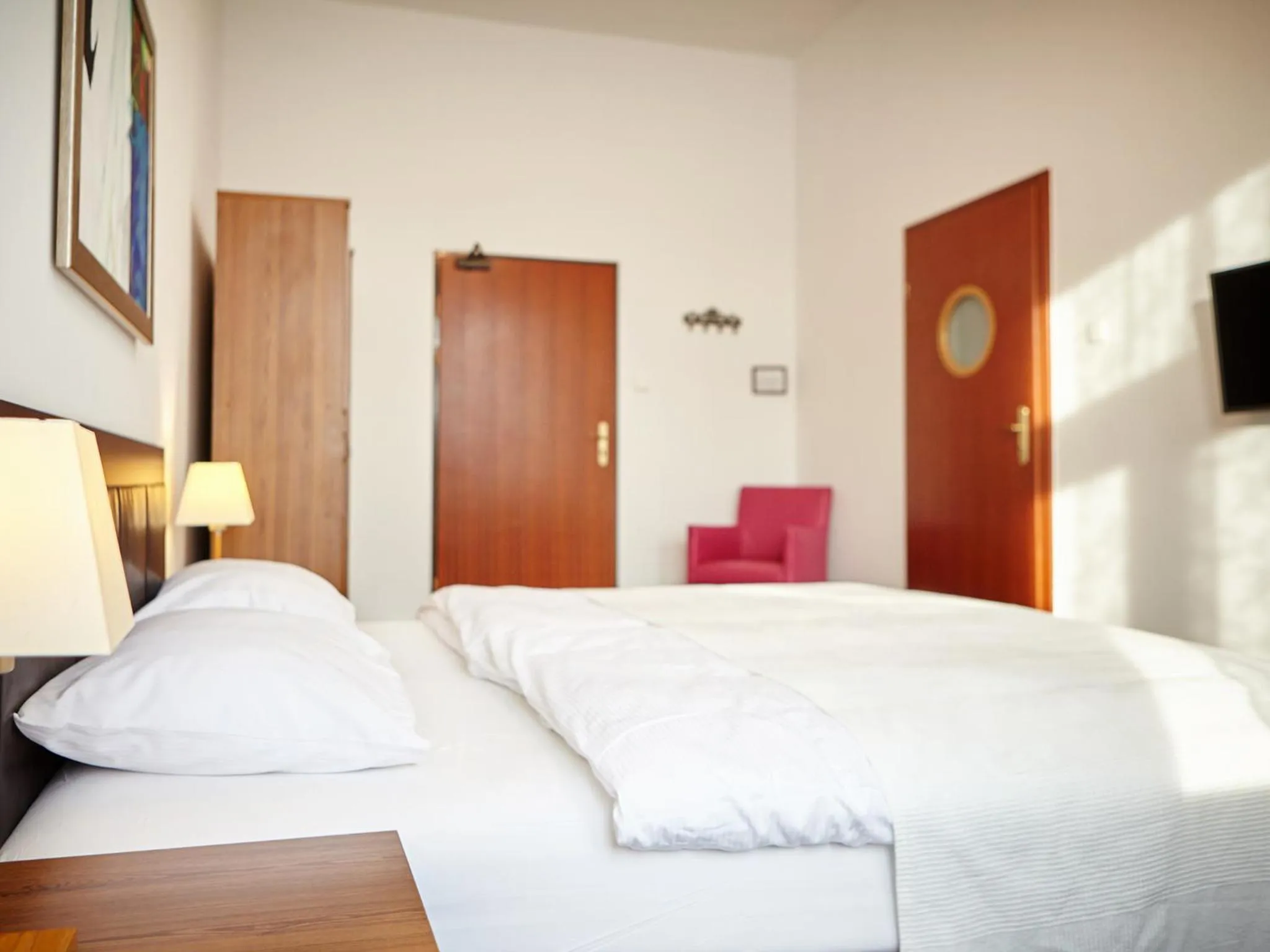 Photo of the whole room, Bed in Pensjonat Pod Jemiołą