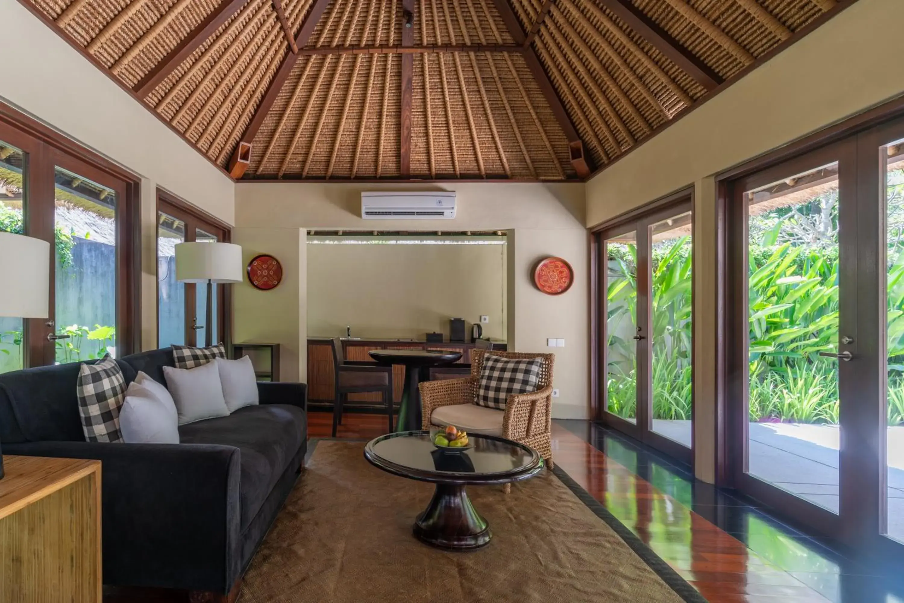One-Bedroom Private Pool Villa with Free Airport Transfer in Kayumanis Nusa Dua Private Villa & Spa One-Bedroom Private Pool Villa with Free Airport Transfer in Kayumanis Nusa Dua Private Villa & Spa