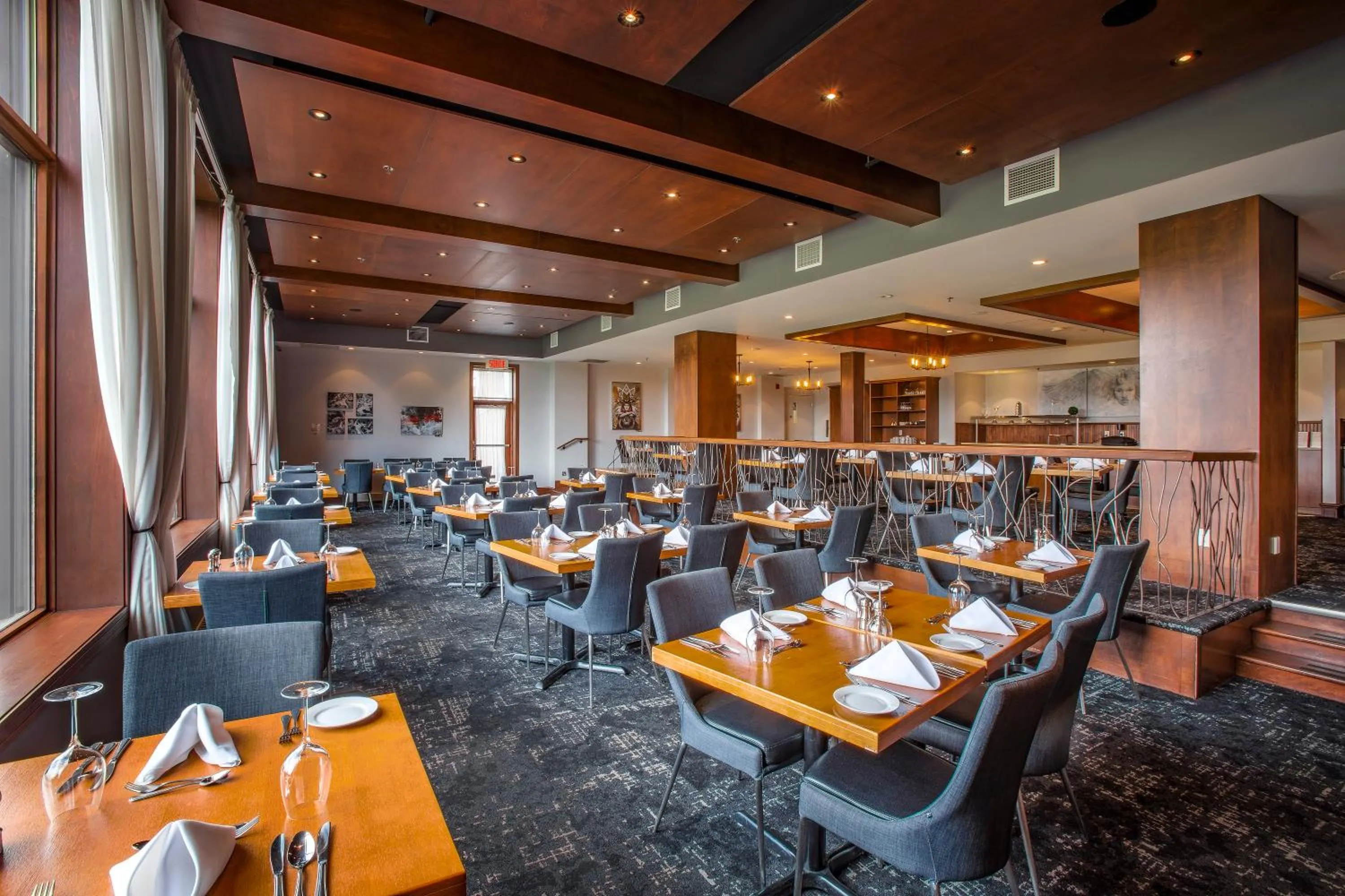 Restaurant/places to eat in Estrimont