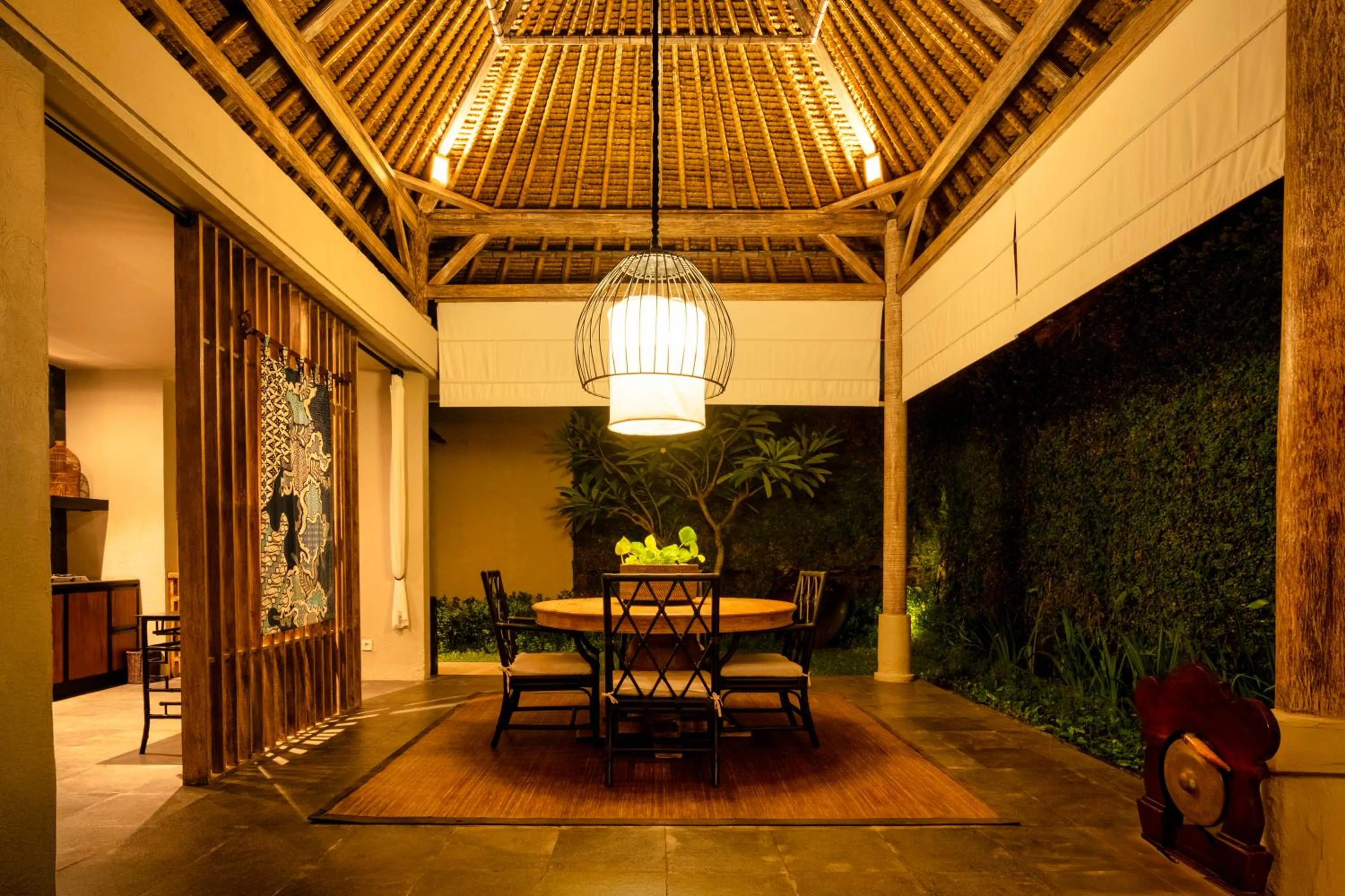 Dining area in Kayumanis Sanur Private Villa and Spa