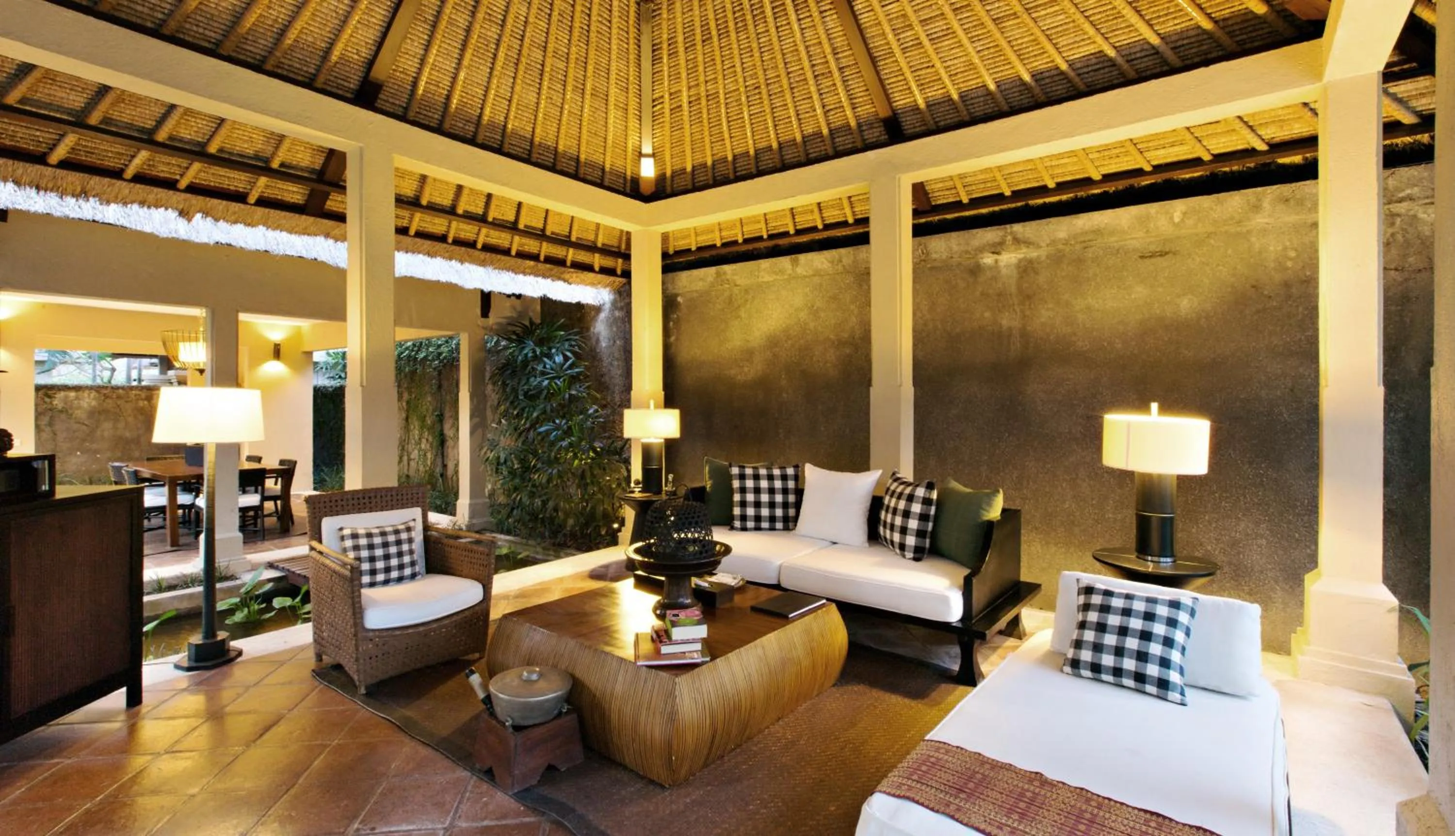 Living room in Kayumanis Sanur Private Villa and Spa