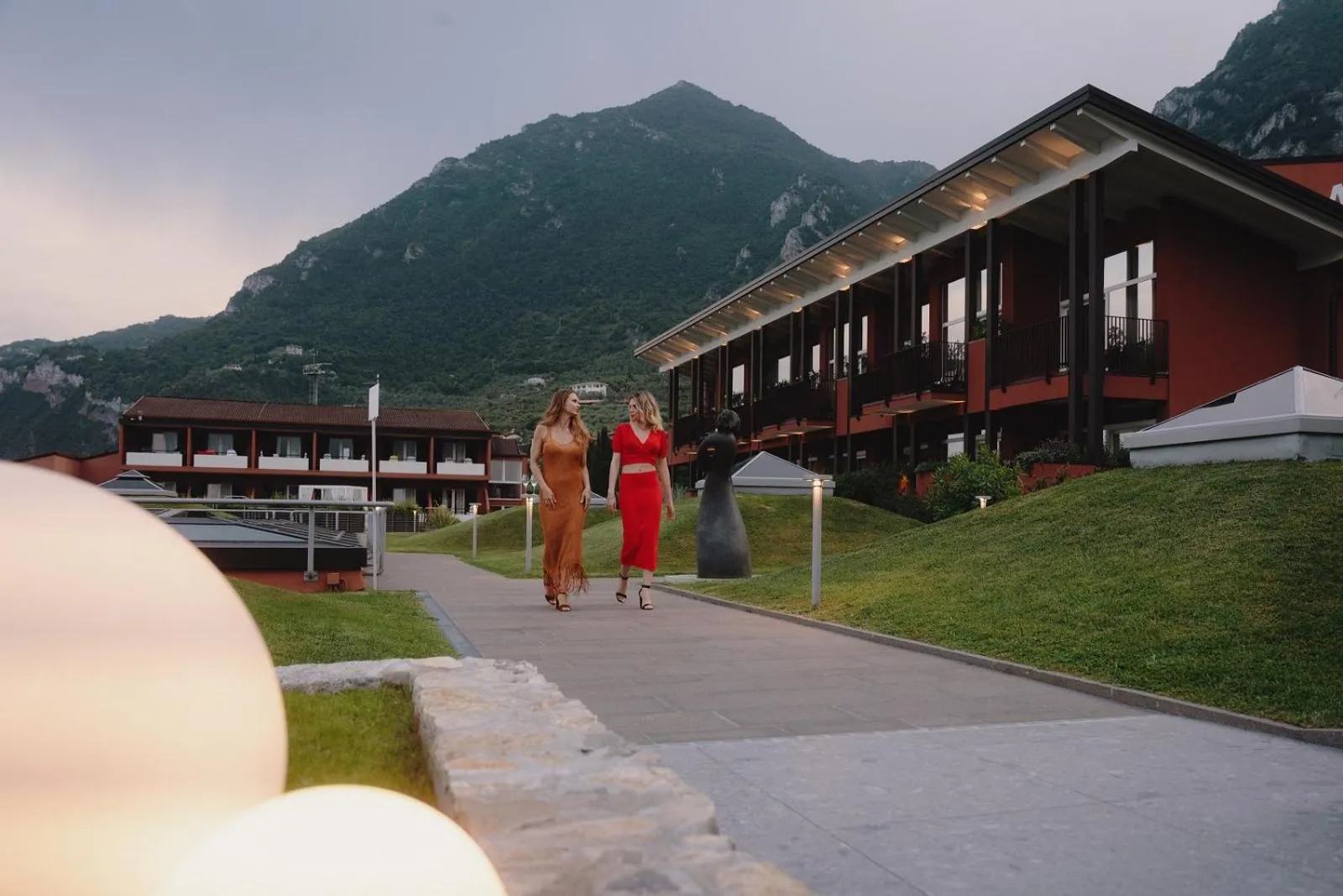 Property building in Hotel Du Lac