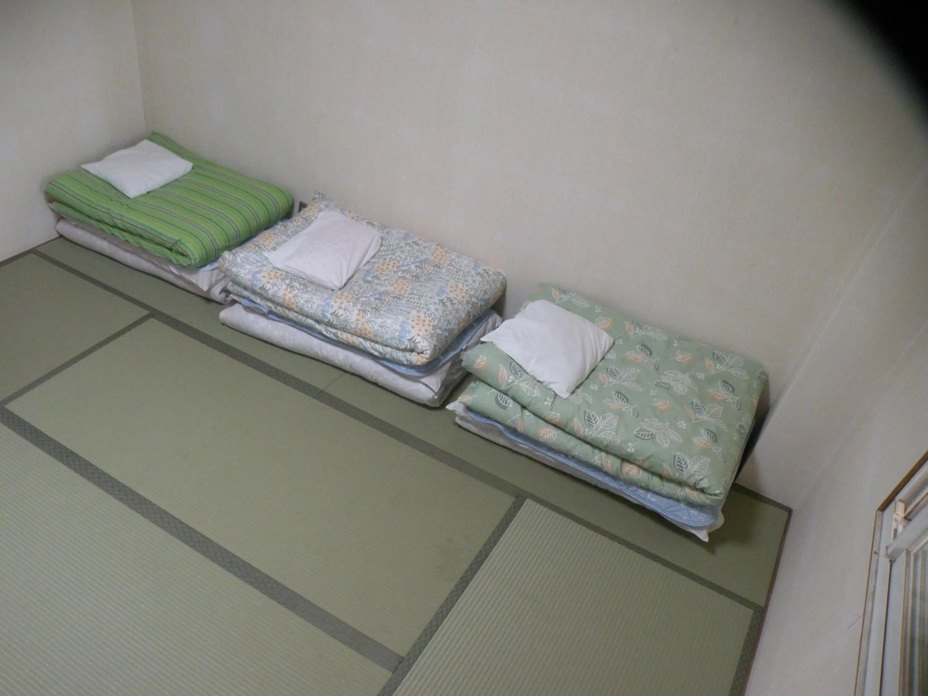 Bed in Business Hotel Minshuku Minato