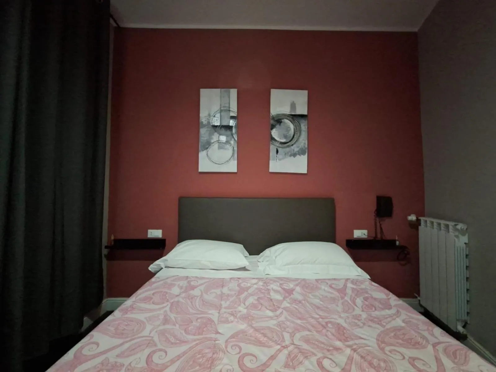 Bed in Hotel Calypso