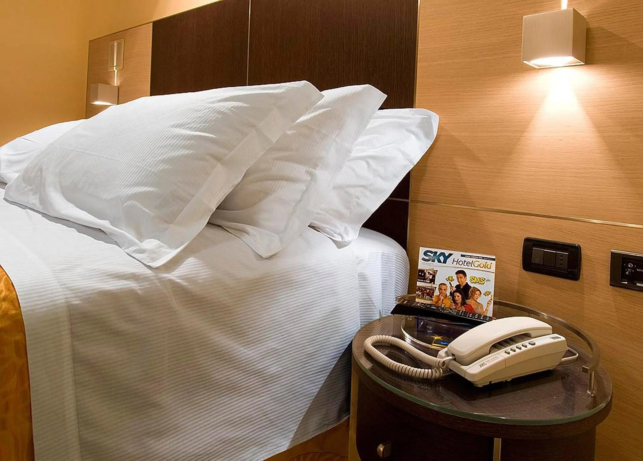 TV and multimedia, Bed in Hotel Imperial