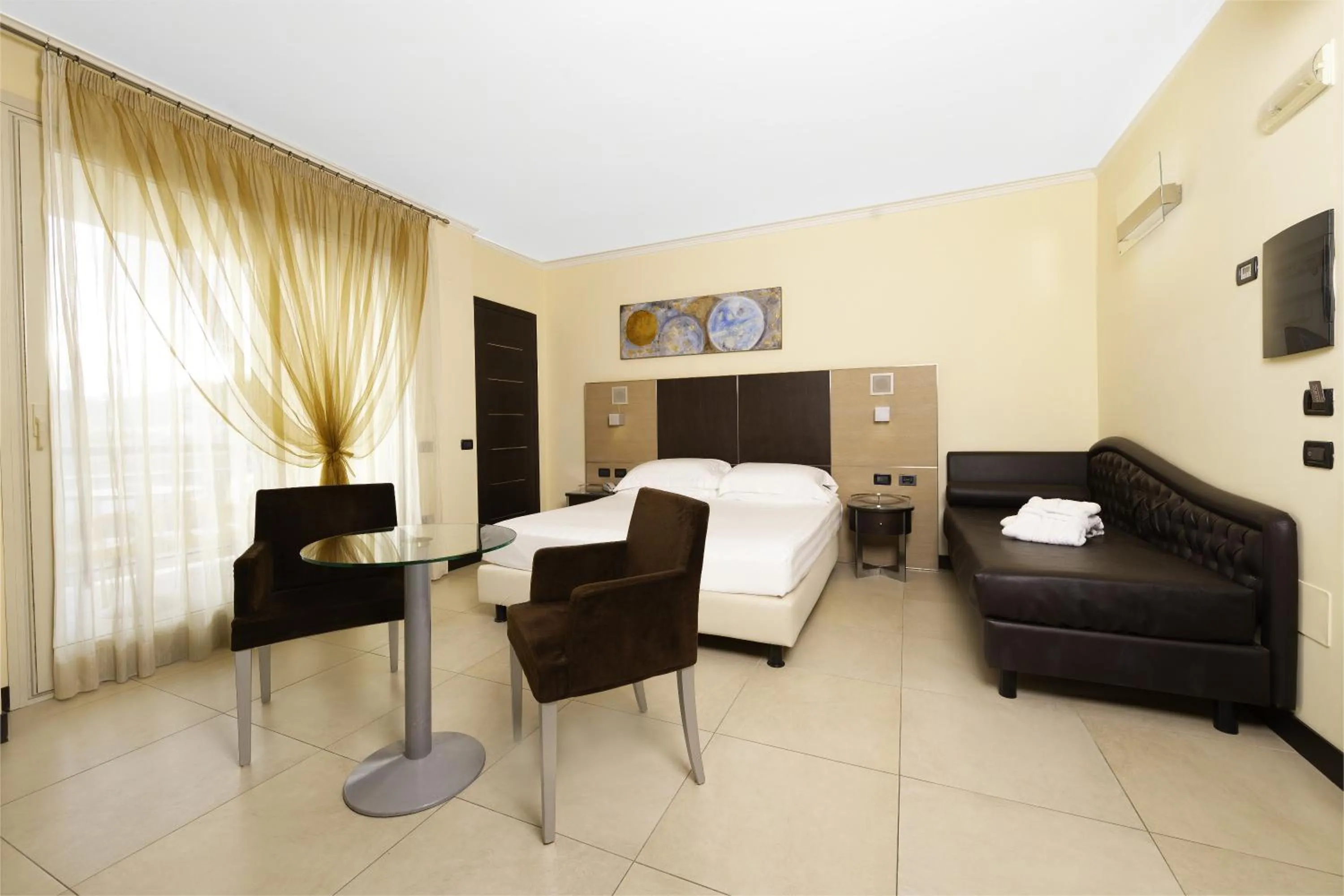 Bed in Hotel Imperial