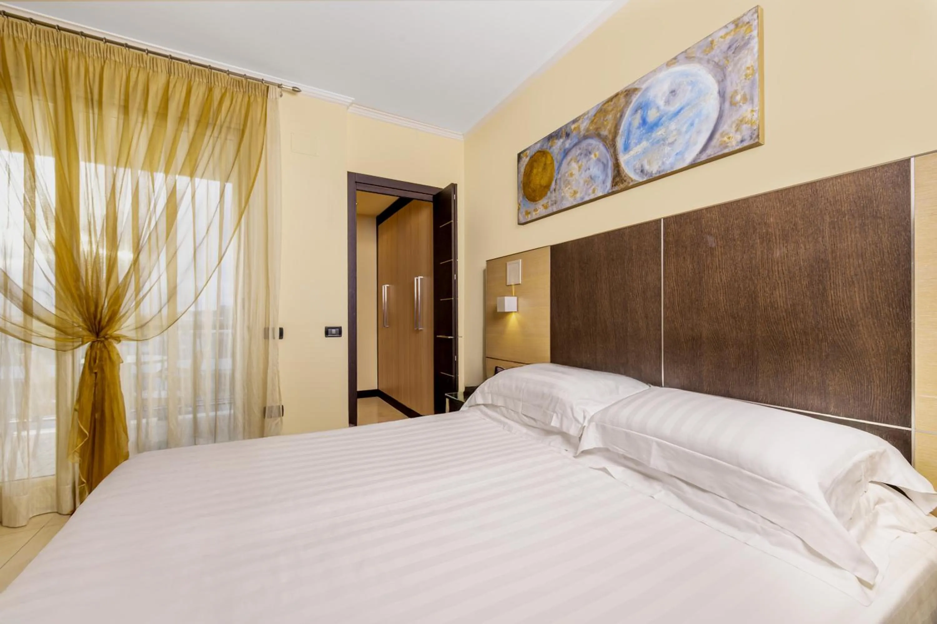 Bed in Hotel Imperial