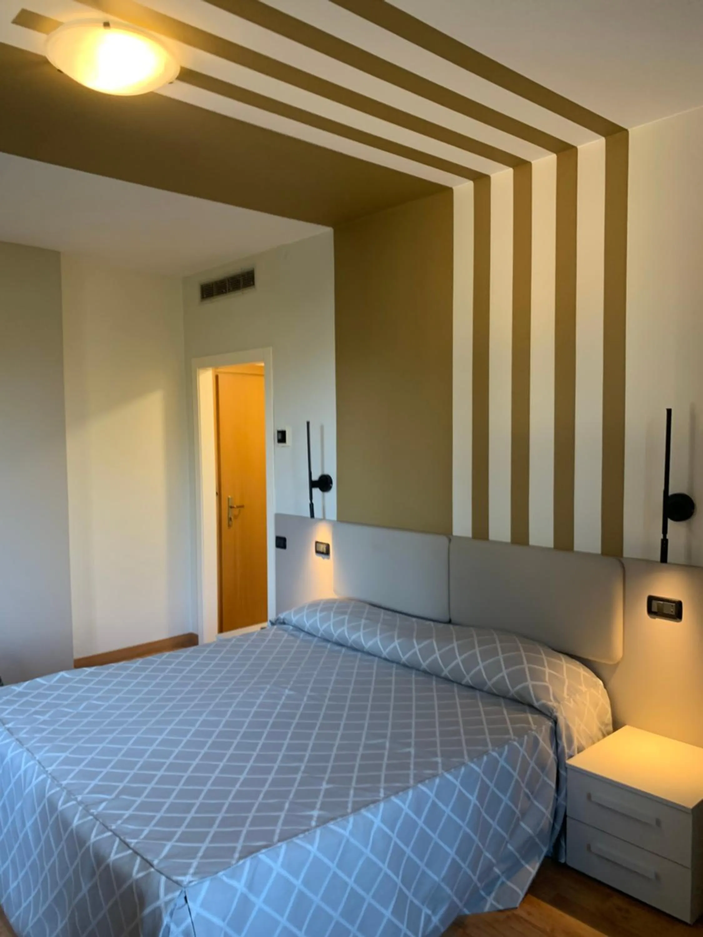 Bed in Hotel La Bussola