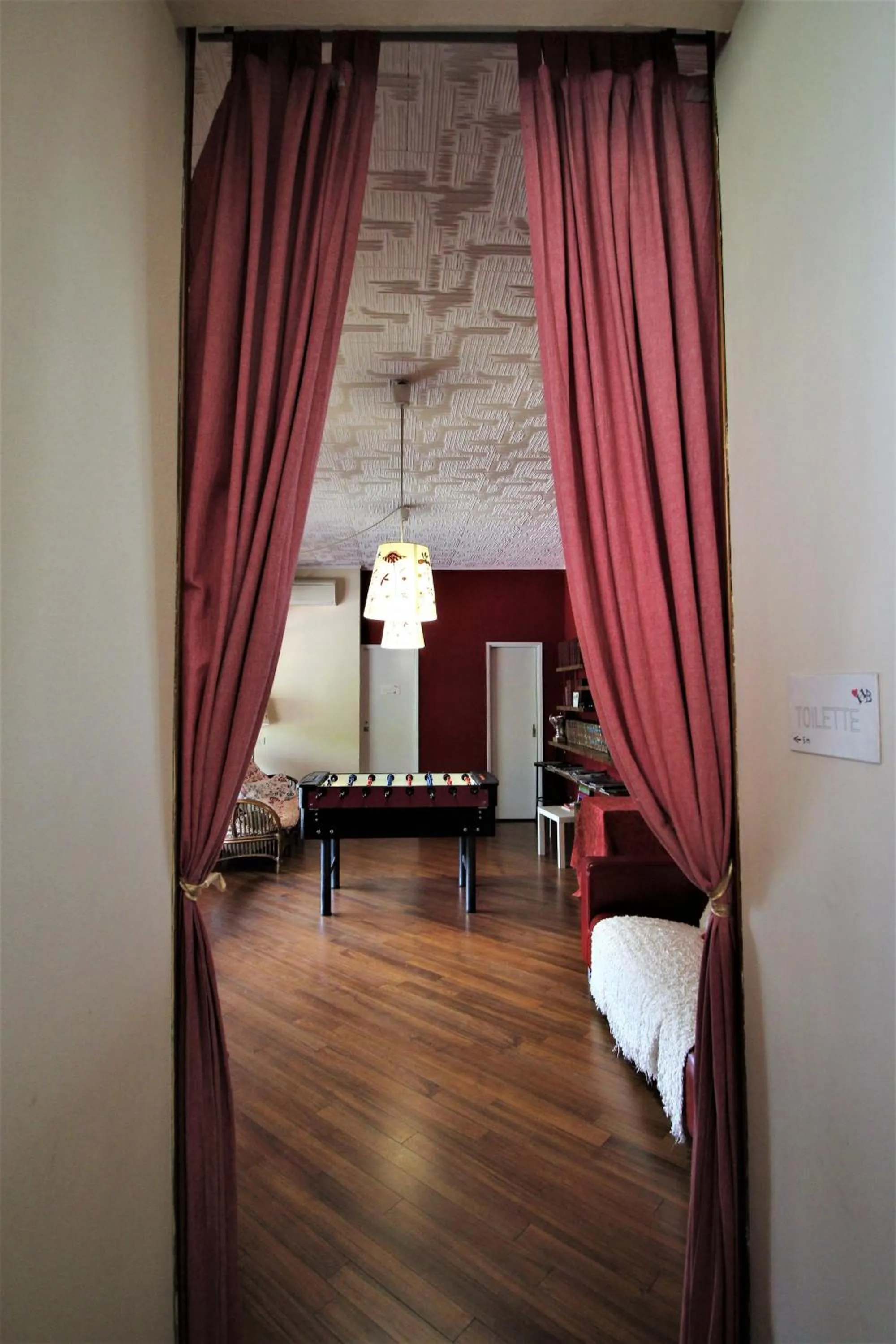 Library, Bed in Hotel Bersagliere