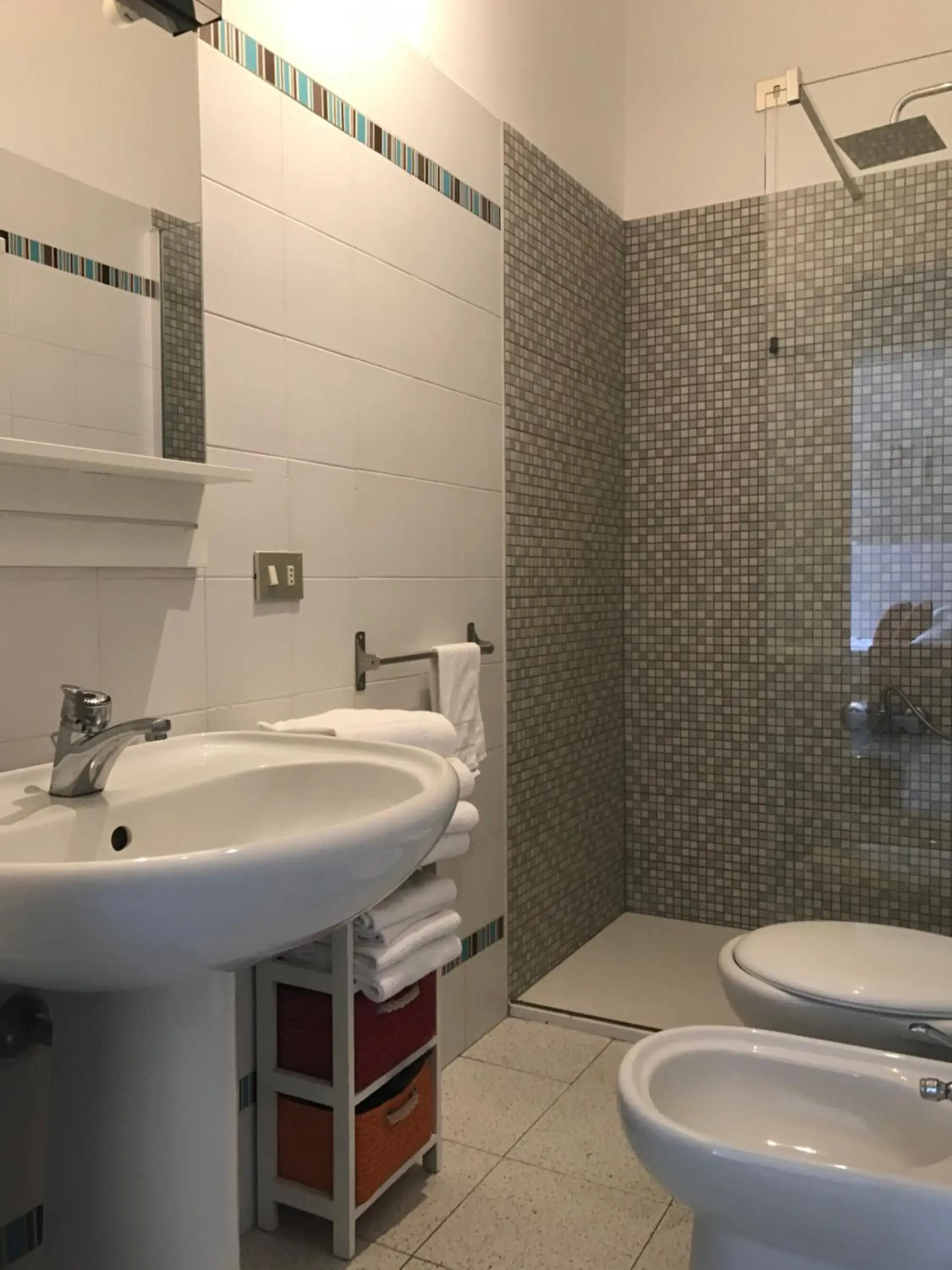 1 Apartment with Lake View and Terrace - Separate Building in Hotel Bersagliere 1 Apartment with Lake View and Terrace - Separate Building in Hotel Bersagliere