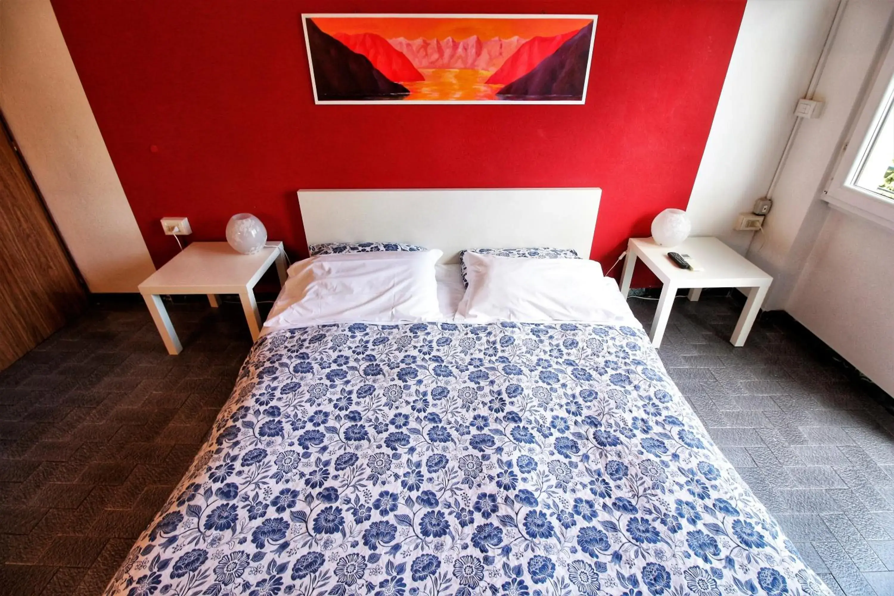 Double Room with Shared Bathroom in Hotel Bersagliere Double Room with Shared Bathroom in Hotel Bersagliere