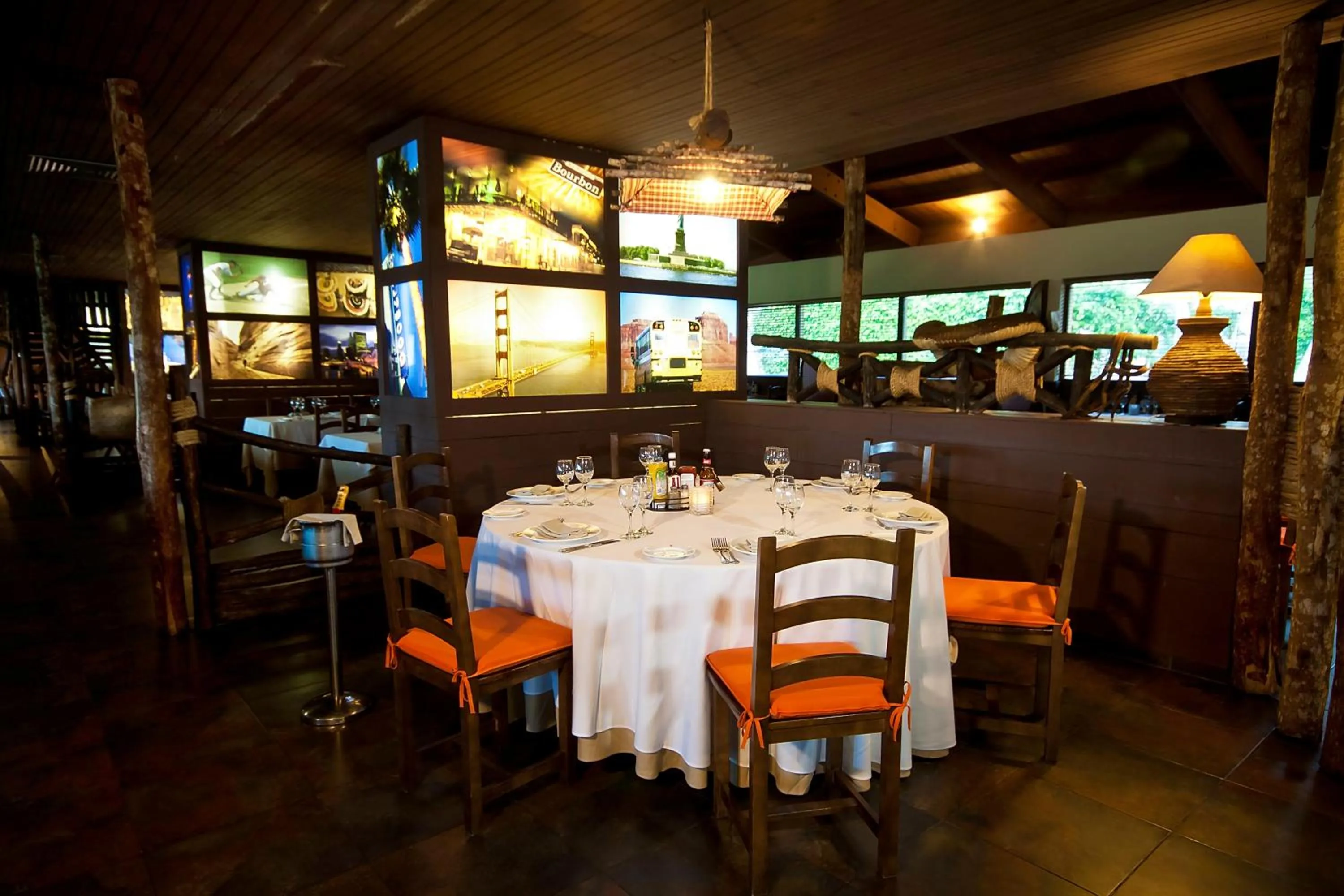 Restaurant/places to eat in Catalonia Punta Cana - All Inclusive