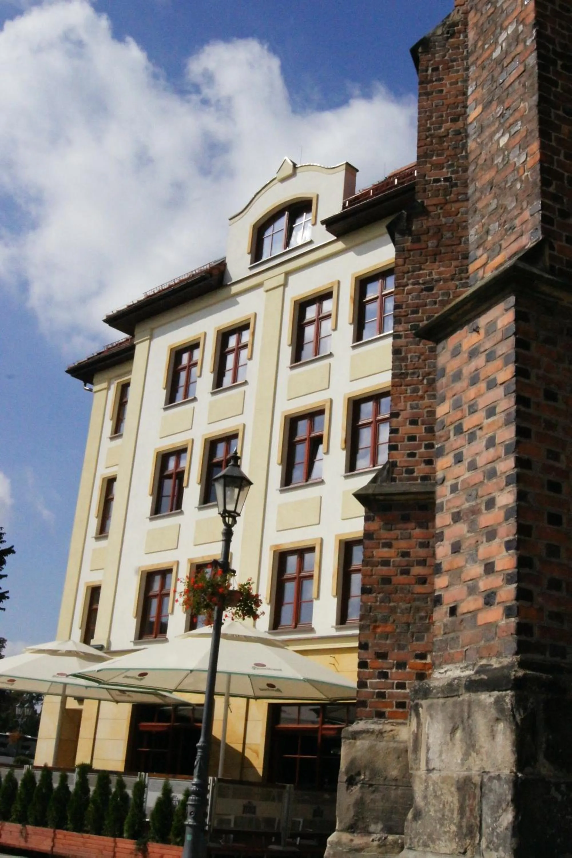 Facade/entrance in Arte