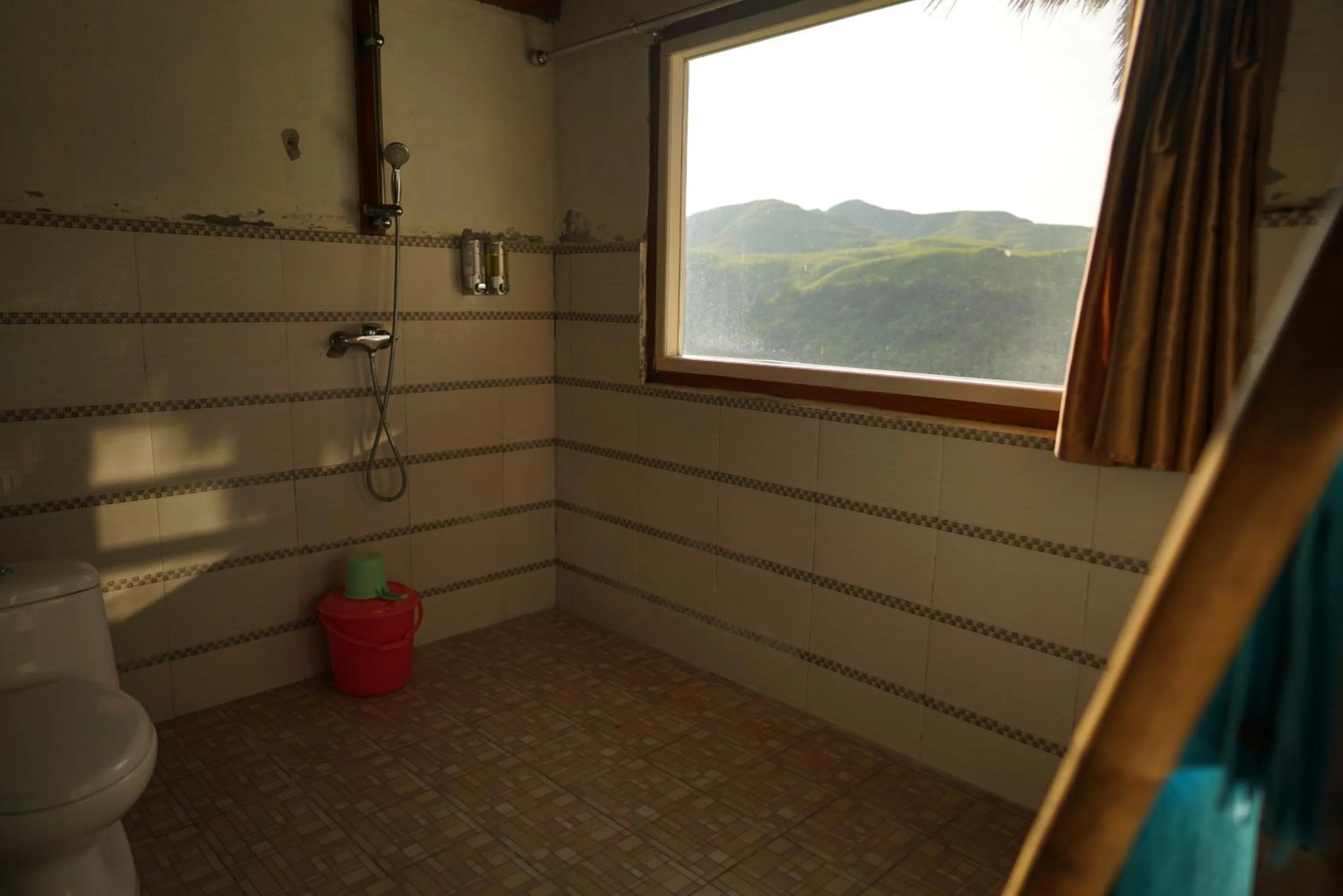 Morinda Villa and Resto