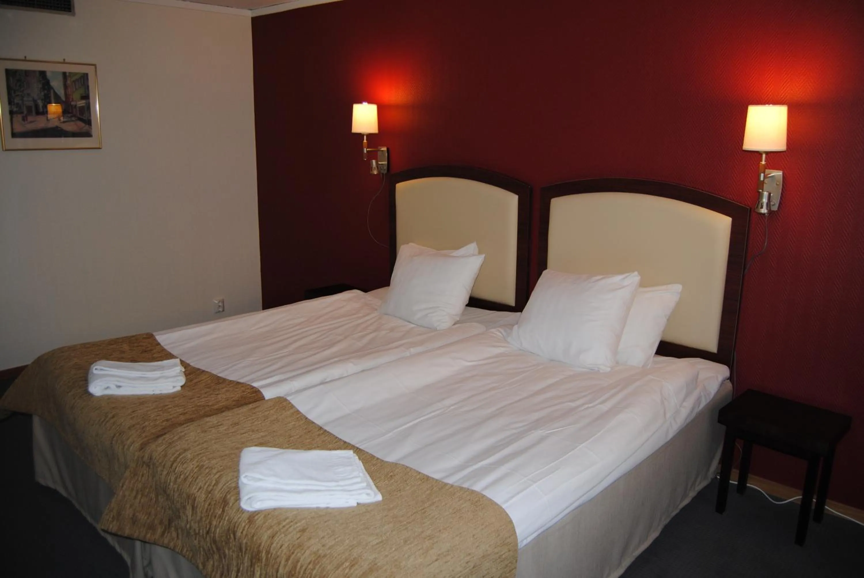 Bed in Arena Hotell
