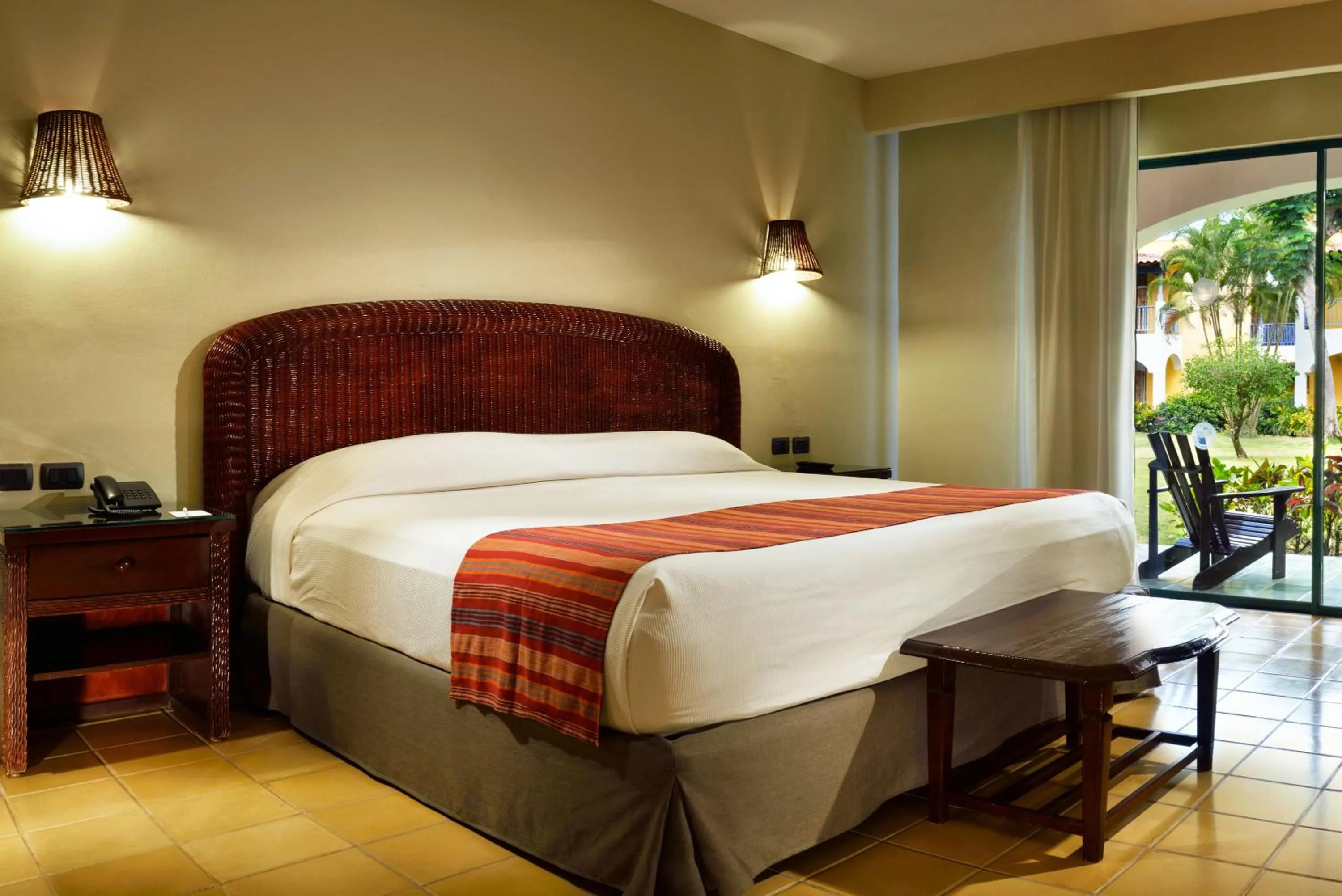 Bedroom, Bed in Catalonia Bayahibe - All Inclusive