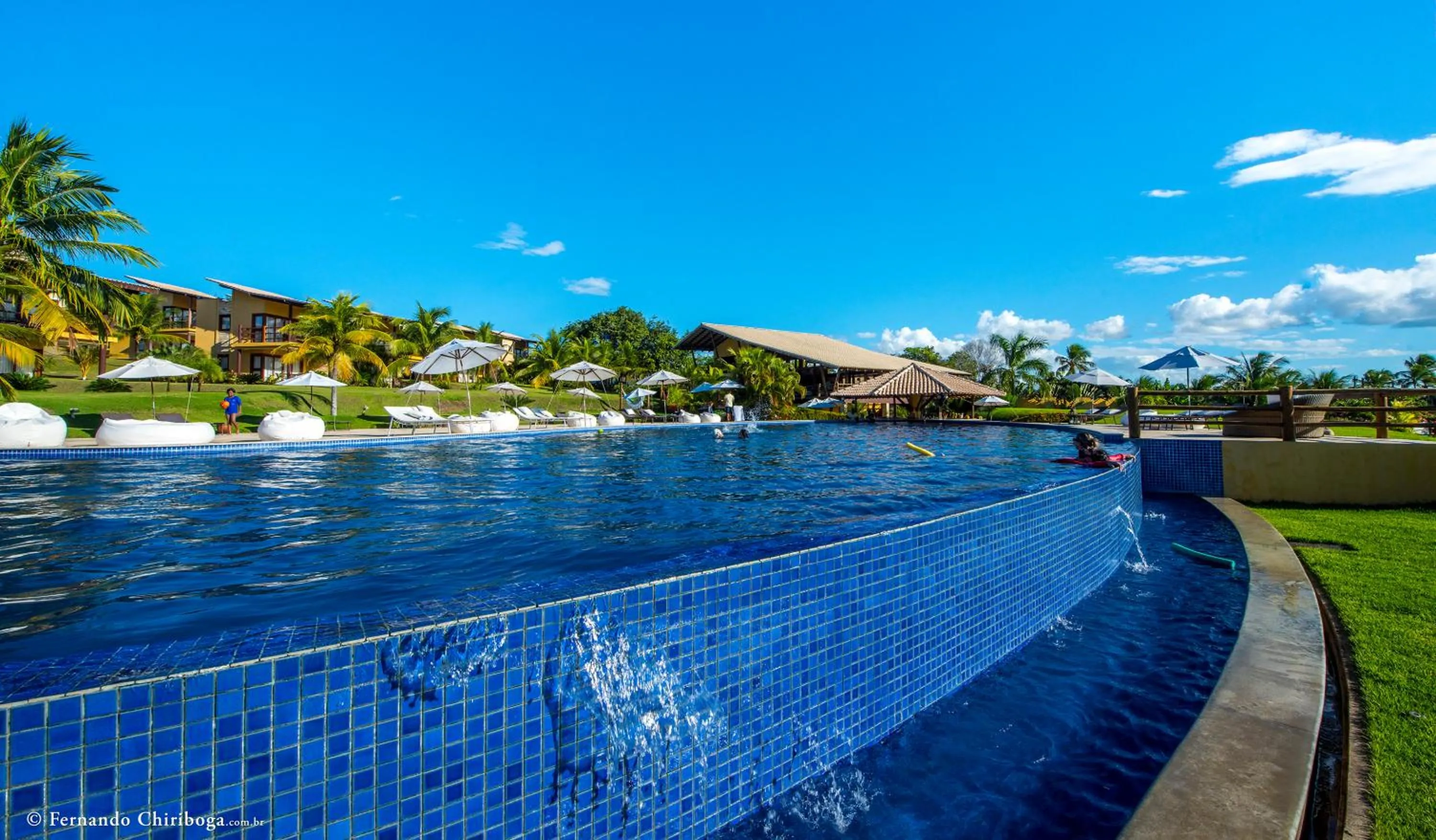 Swimming pool in Pipa Lagoa Hotel