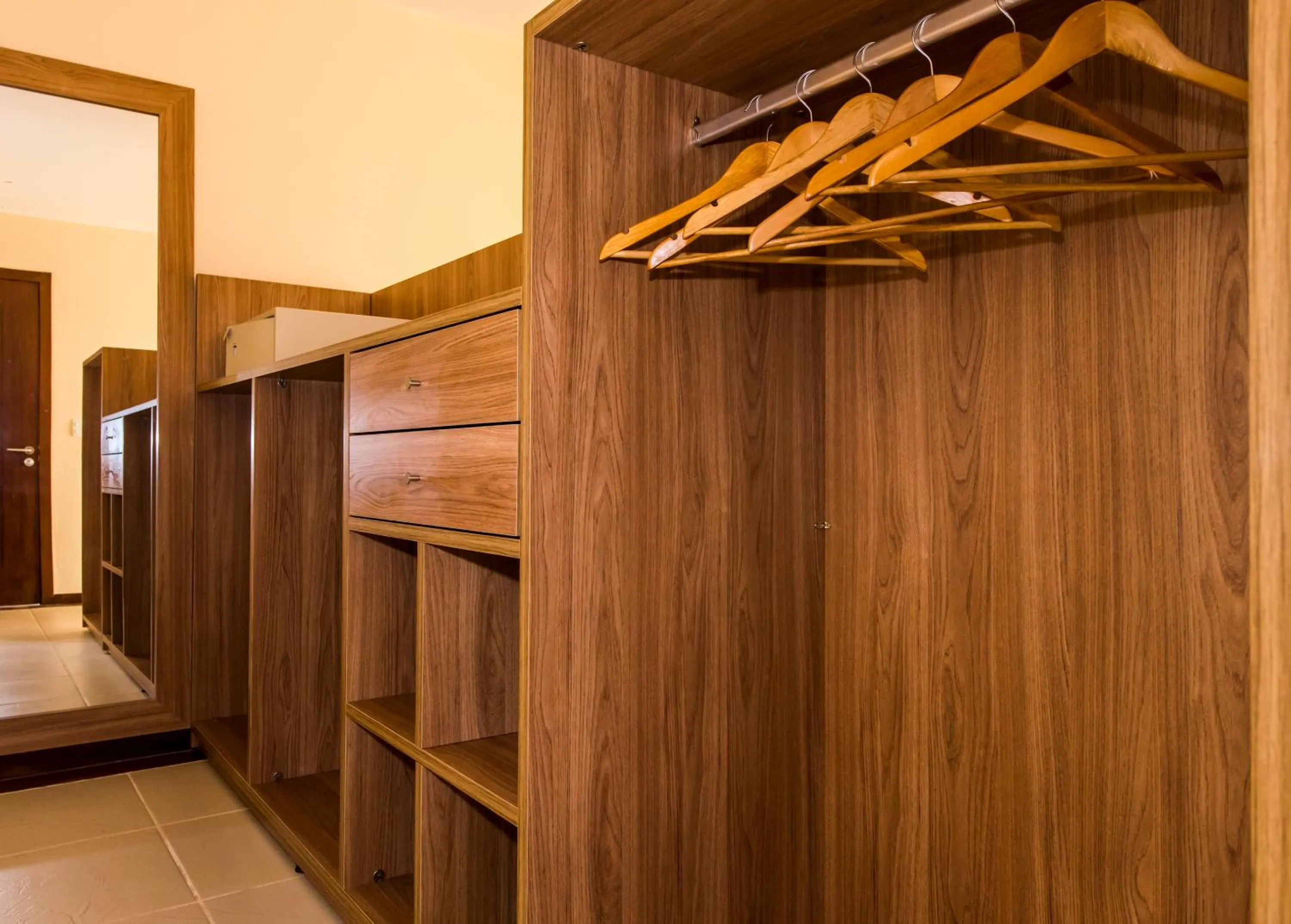 microwave in Pipa Lagoa Hotel