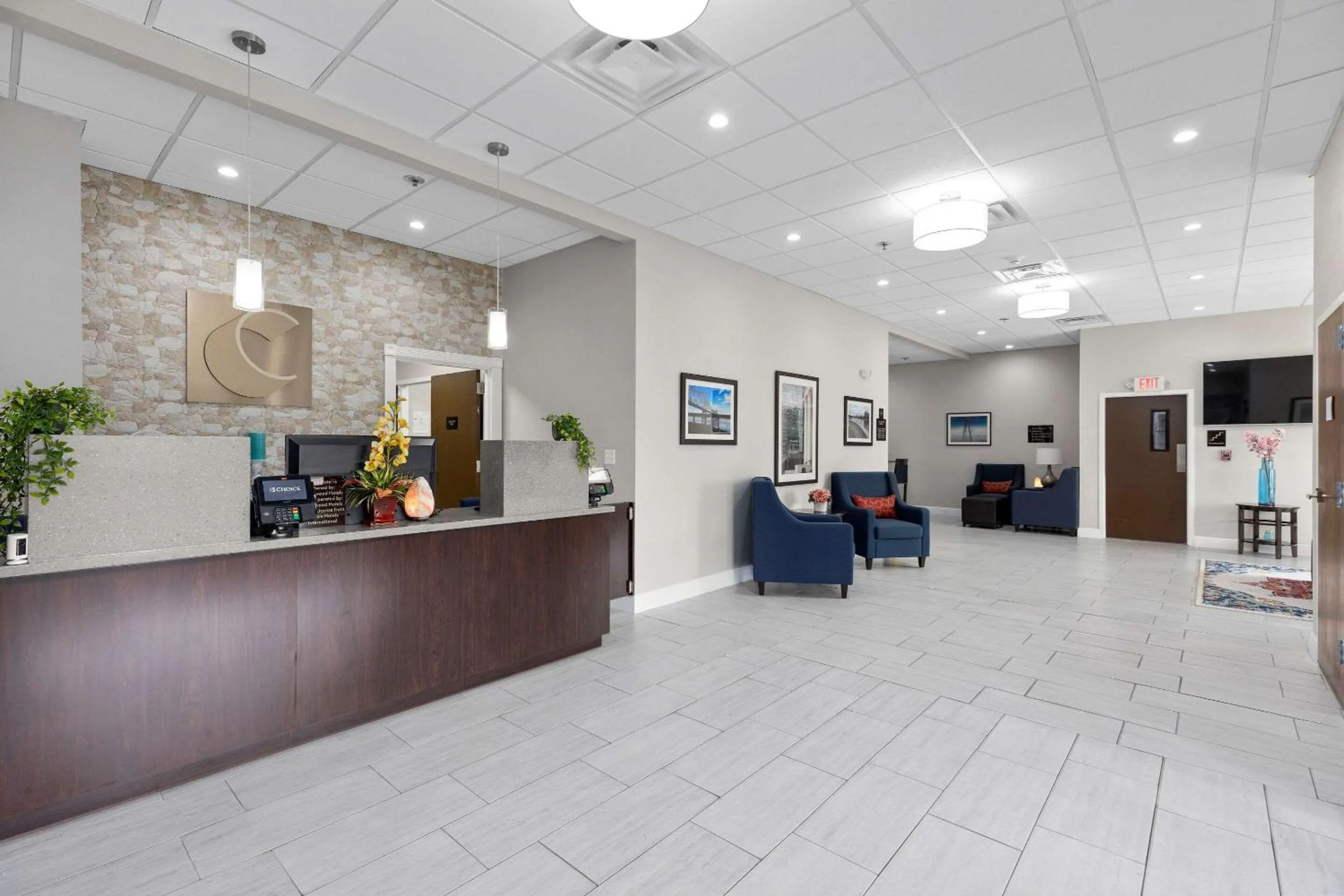 Lobby or reception in Comfort Inn & Suites St Louis-Hazelwood