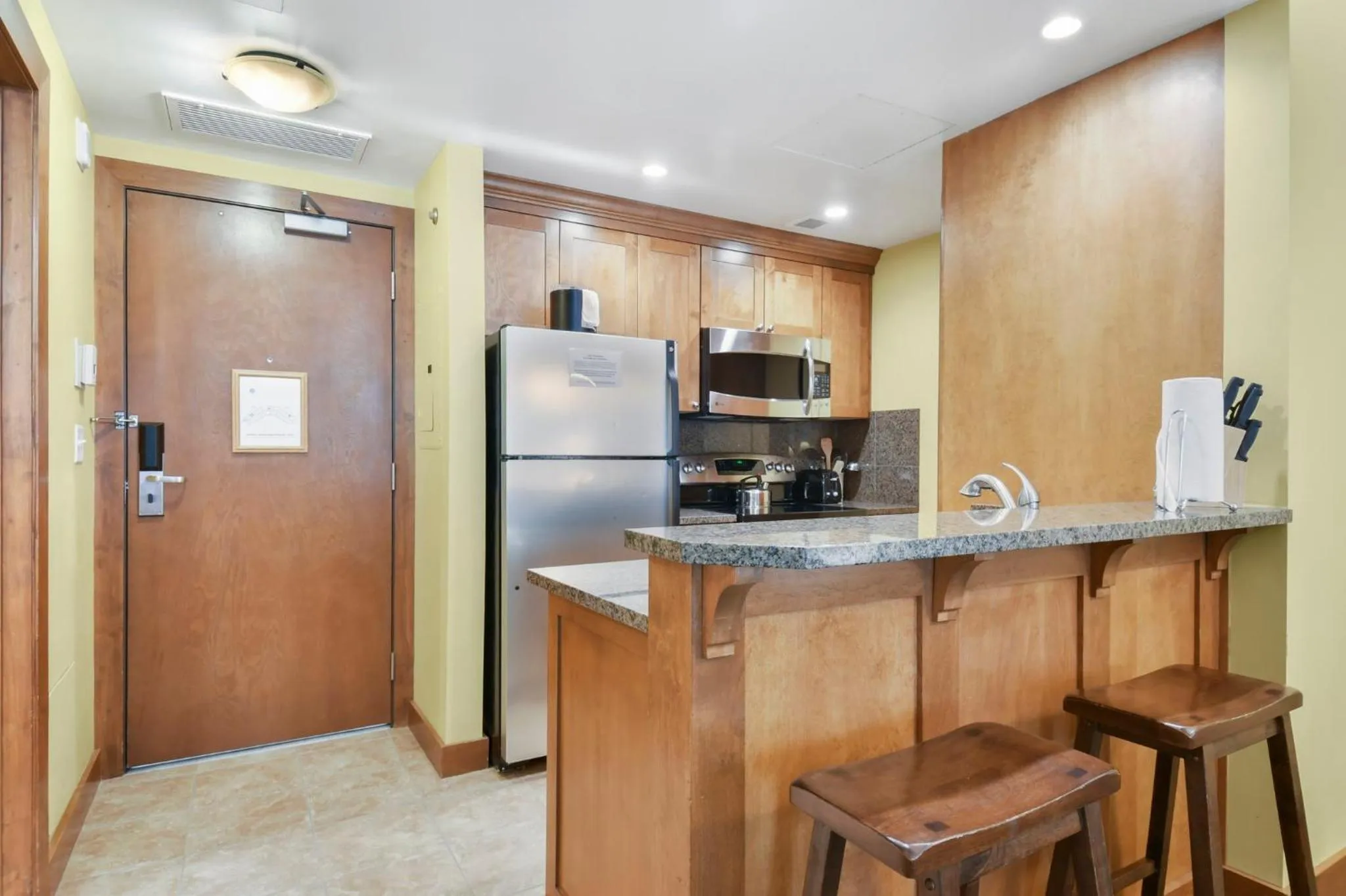 Kitchen or kitchenette in Sundial Lodge, Park City - Canyons Village by Vail Resorts