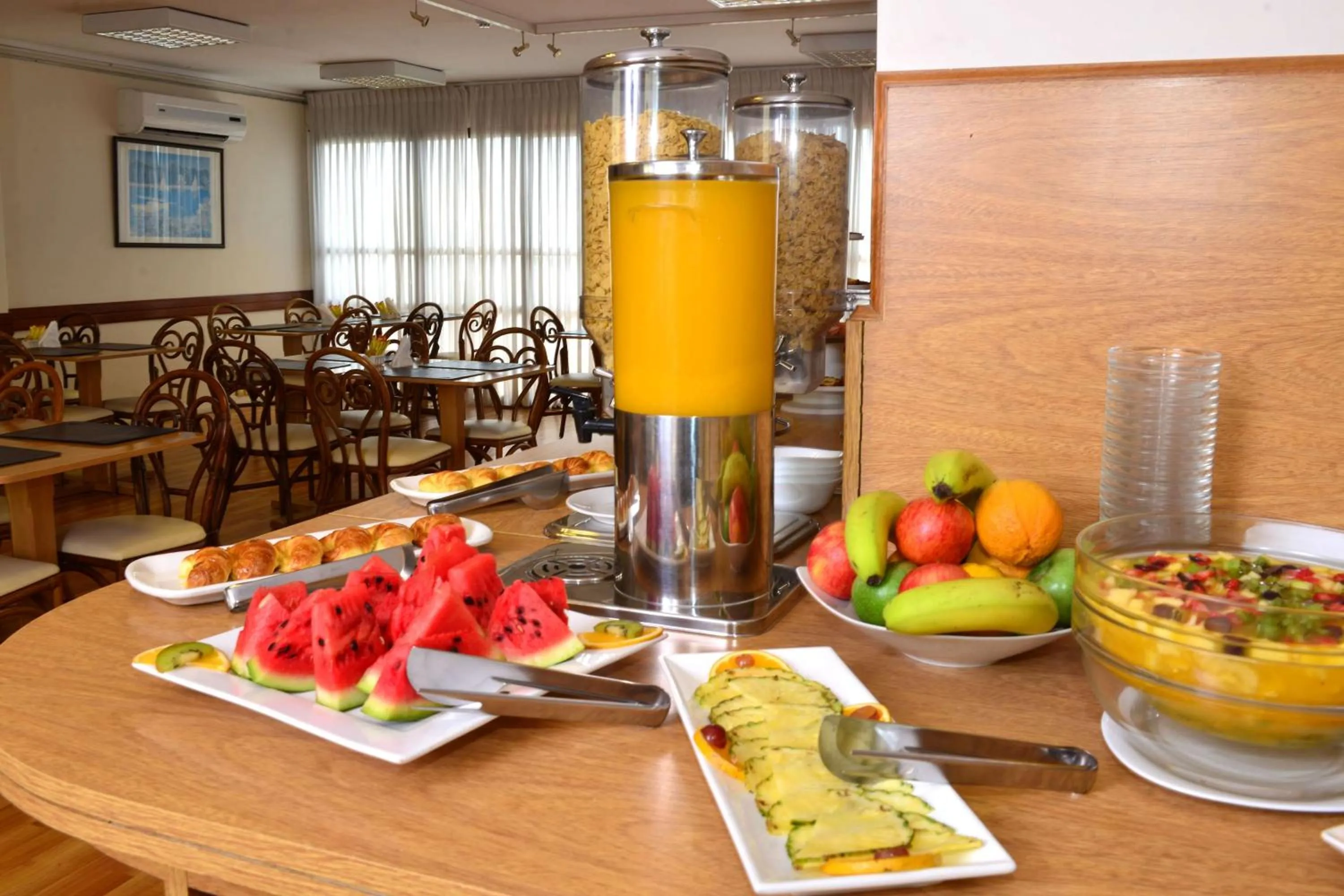 Restaurant/places to eat in Alfa Suites - Montevideo