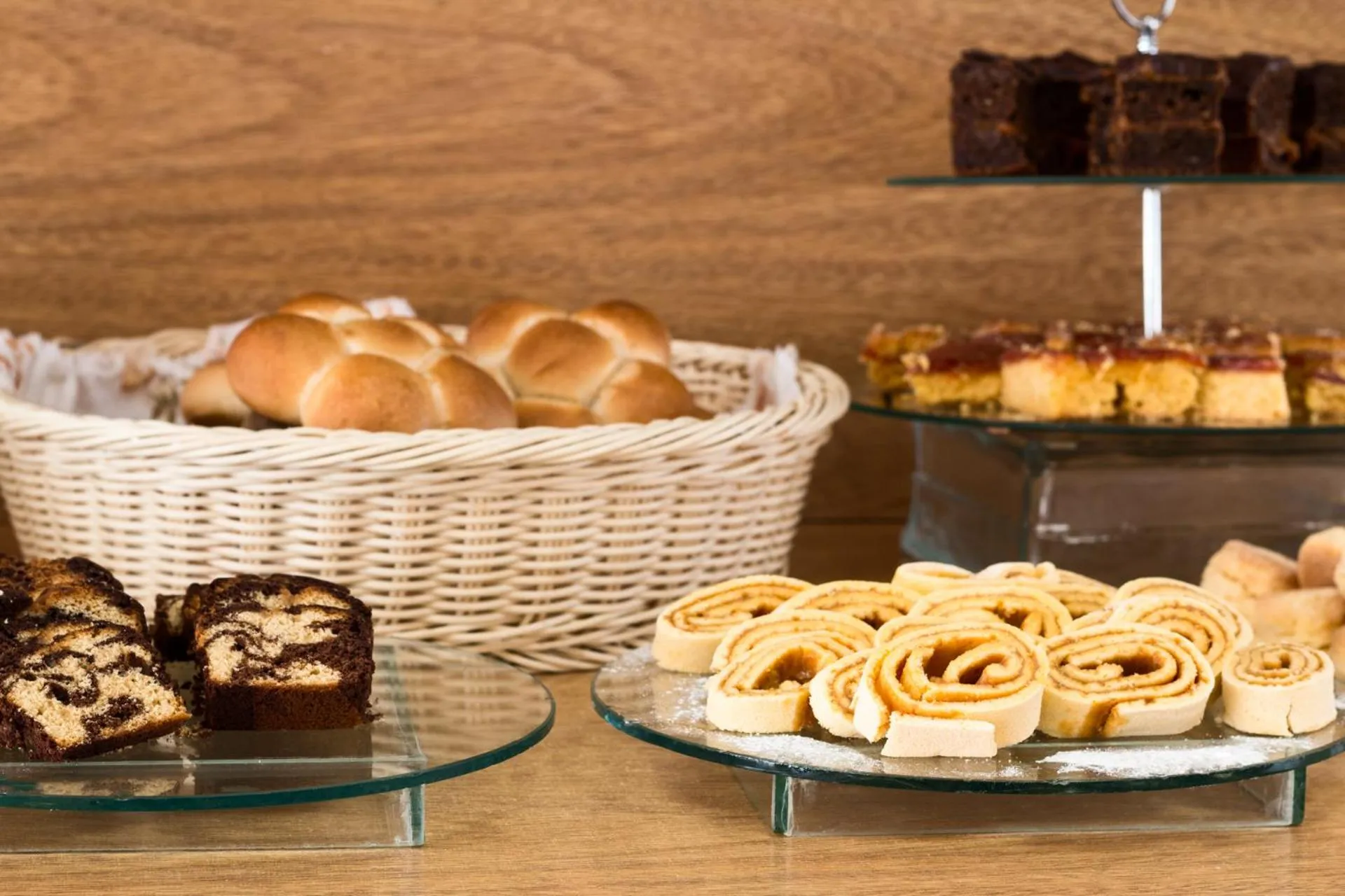 Food and drinks in Alfa Suites - Montevideo