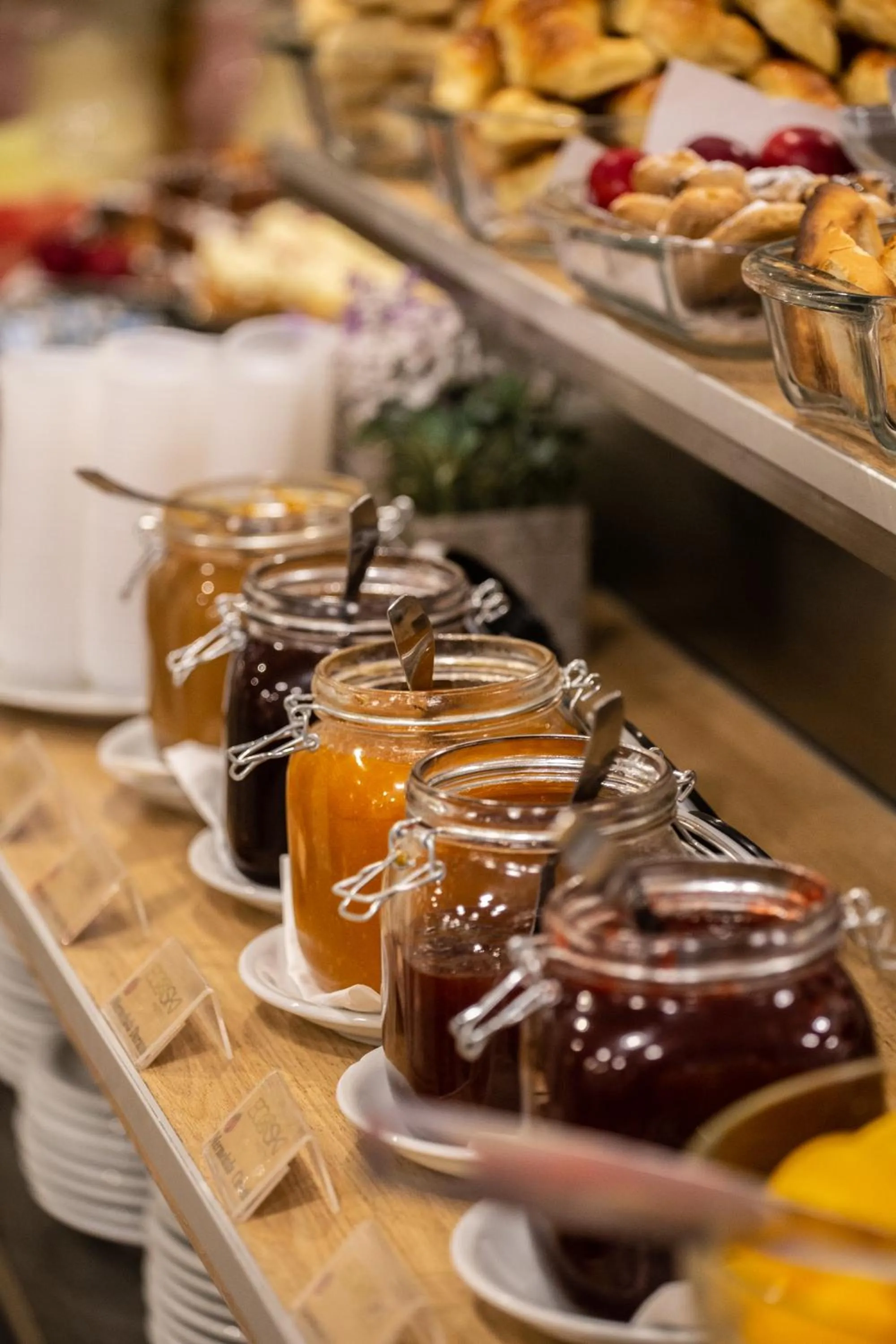 Food and drinks in Hotel EcoSki by bund