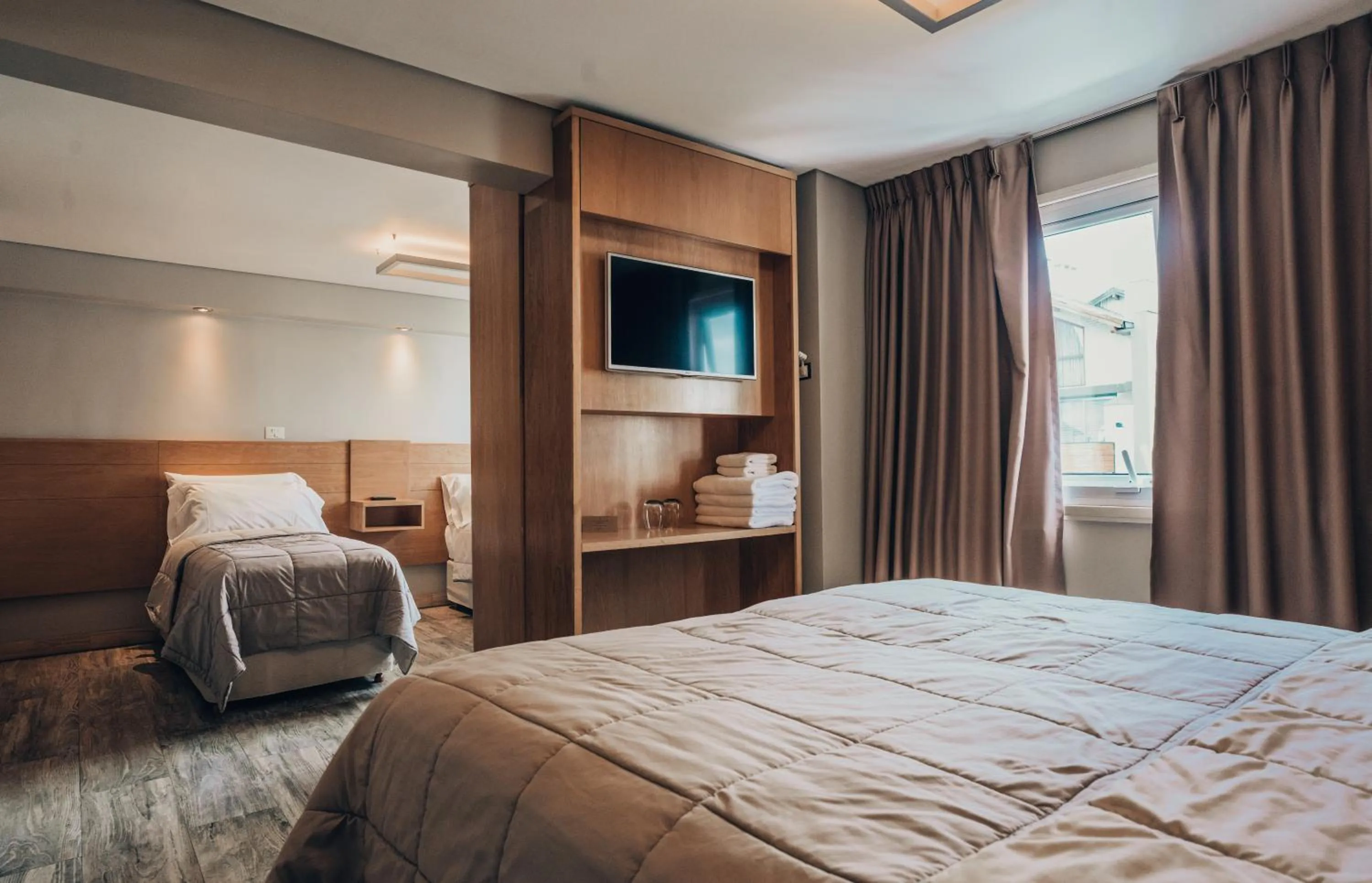 Bed in Hotel EcoSki by bund